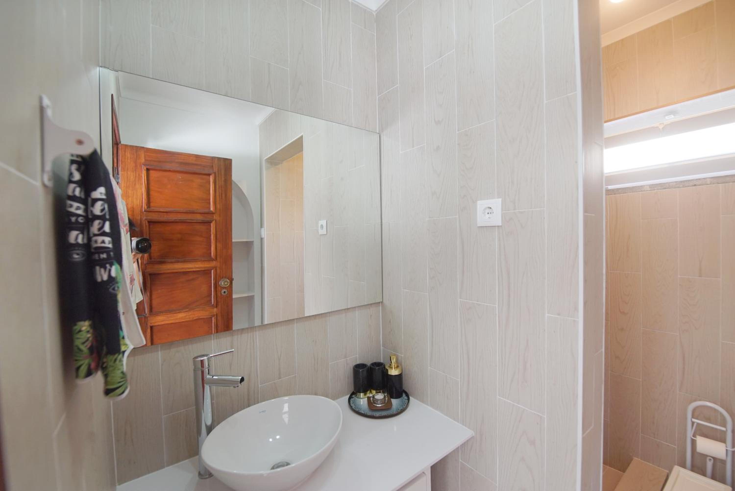 One-Bedroom House photo 3