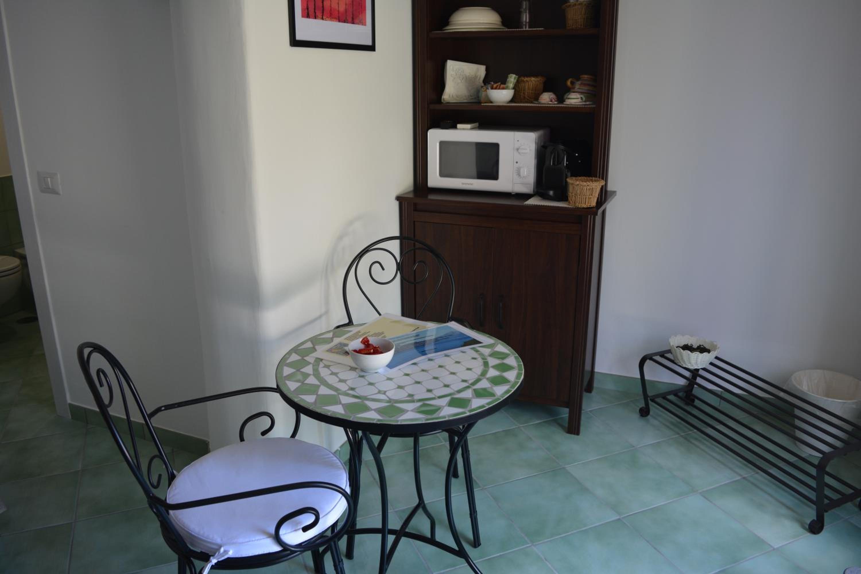 Double Room with Private Bathroom photo 2