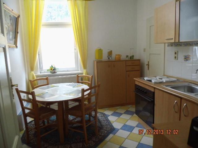 One-Bedroom Apartment (2 - 4 Adults) - Photo 94