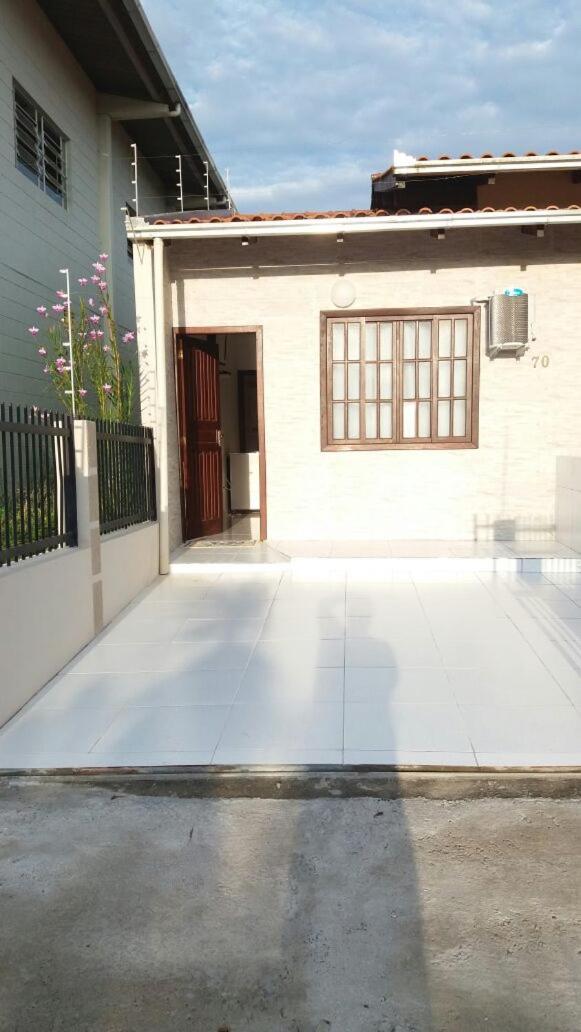 Quadruple Room with Private Bathroom - Photo 6