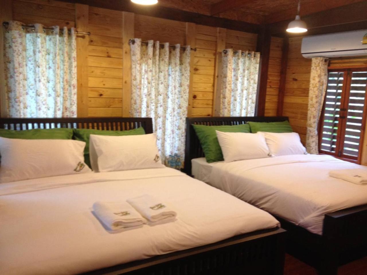 Double Room with Park View - Photo 5