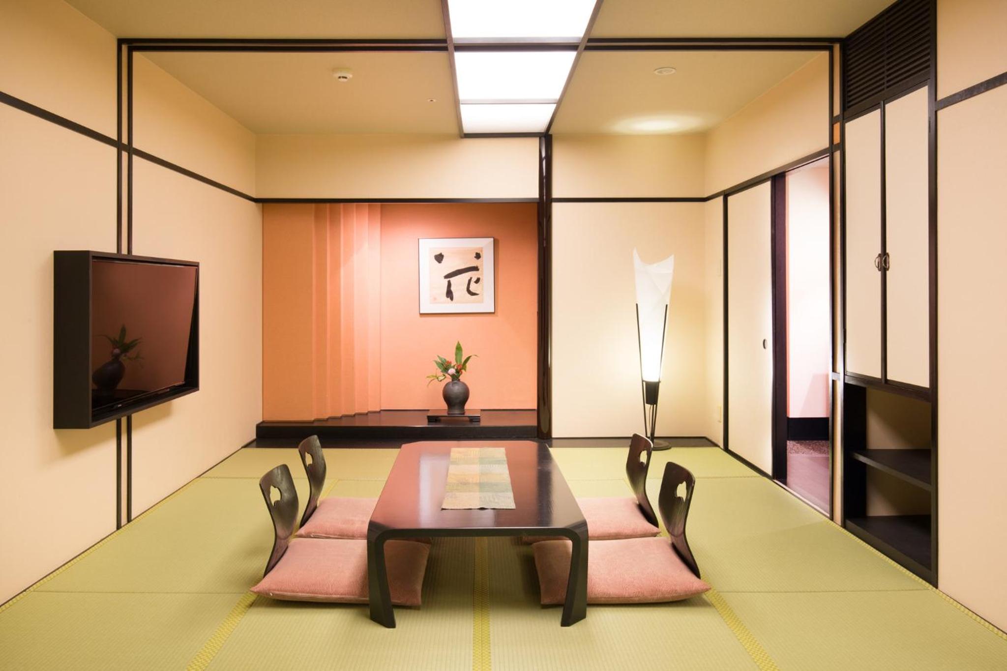 Japanese-Style Room