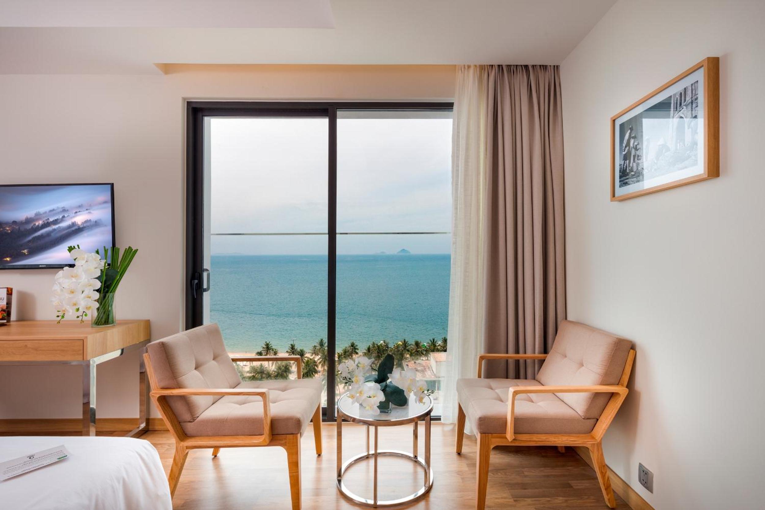 Premium Twin Room with Sea View and Balcony photo 3