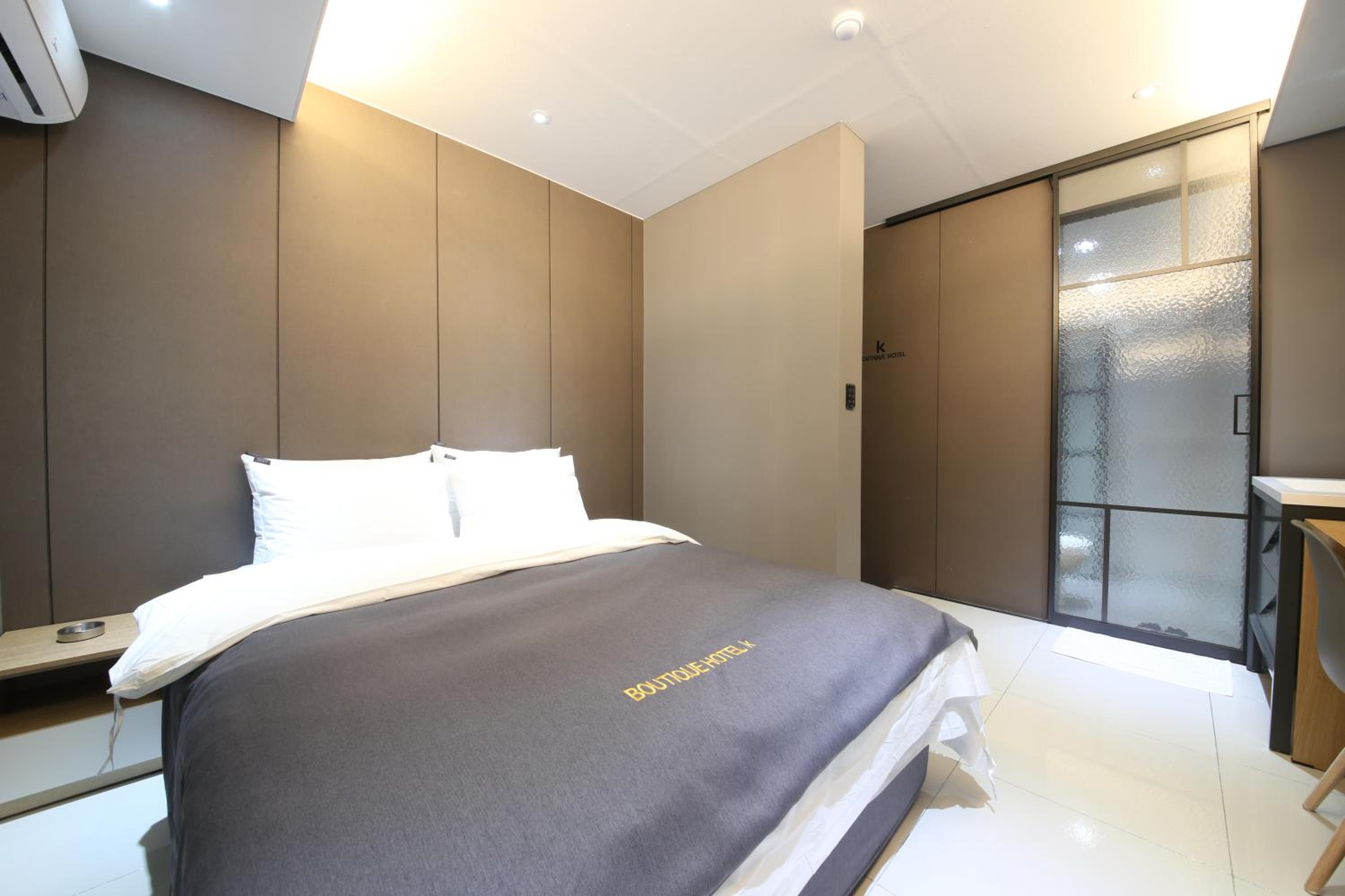 Standard Double Room photo 3