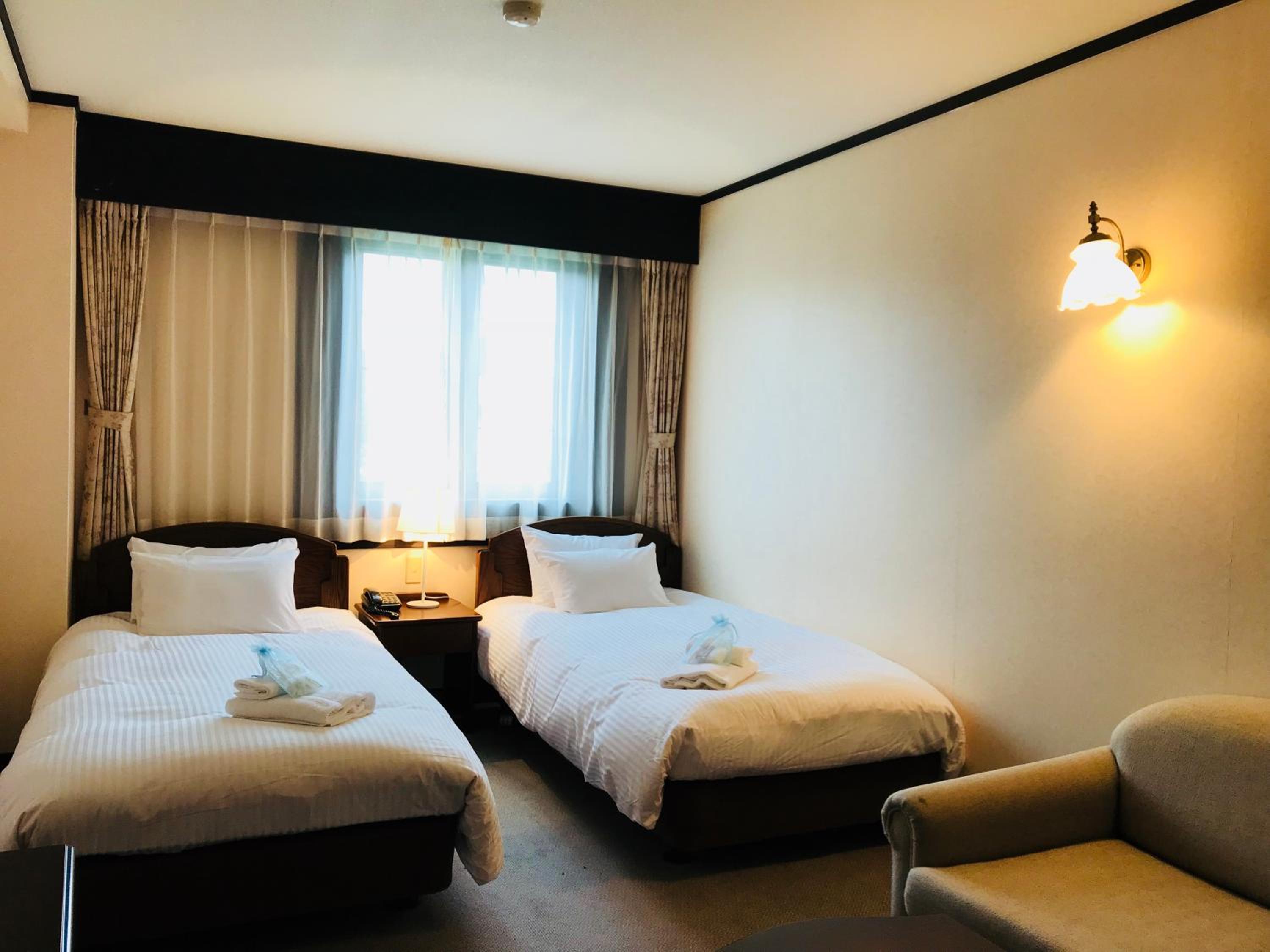 Twin Room - Annex - Non-Smoking