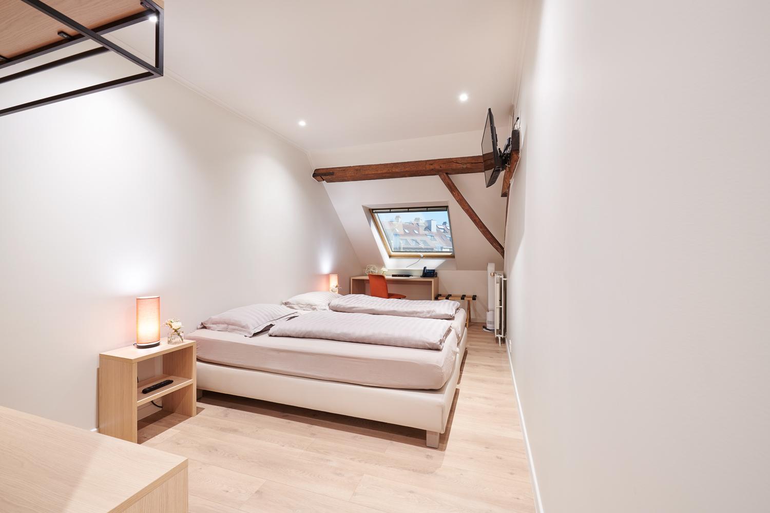 Budget Twin Room photo 2