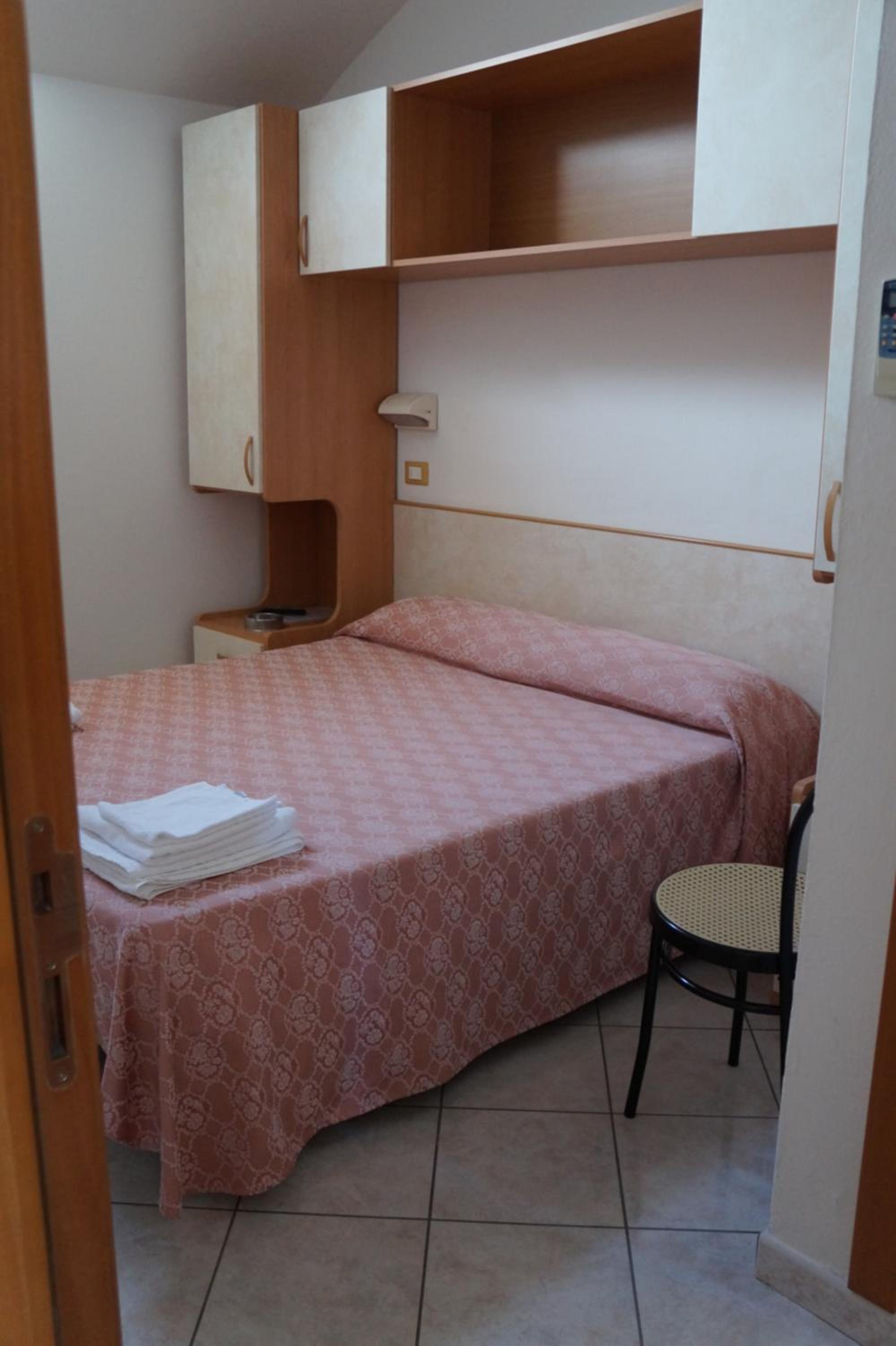 Double Room - Attic photo 3