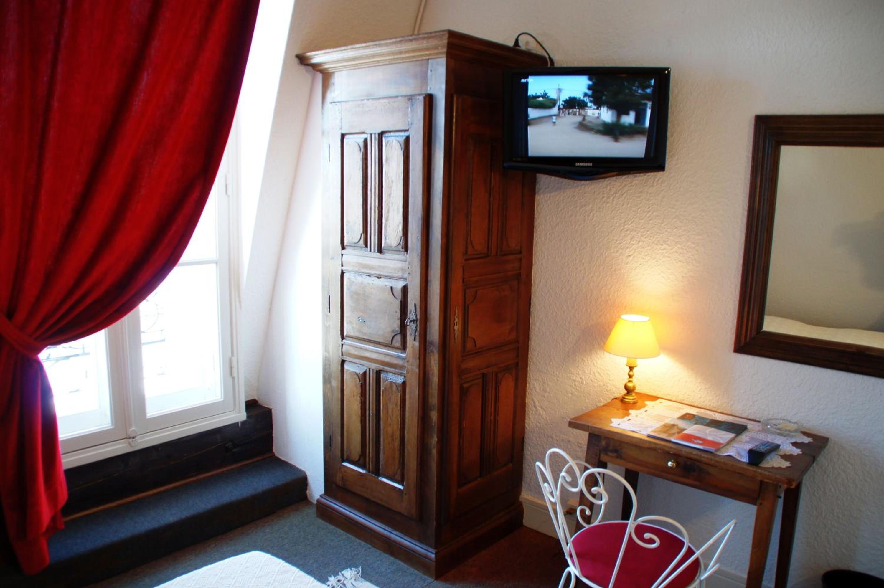 Standard Twin Room photo 3