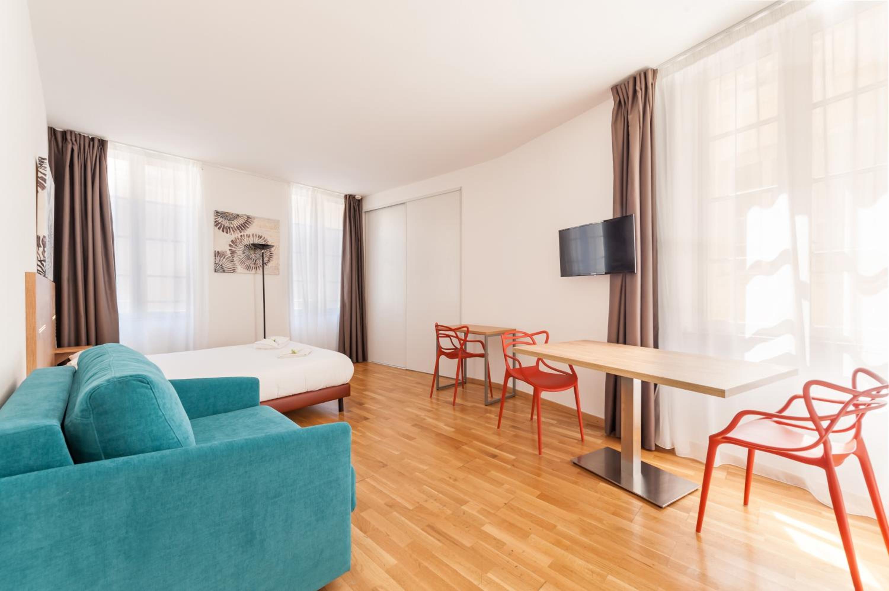 Studio (3 Adults) - Photo 3