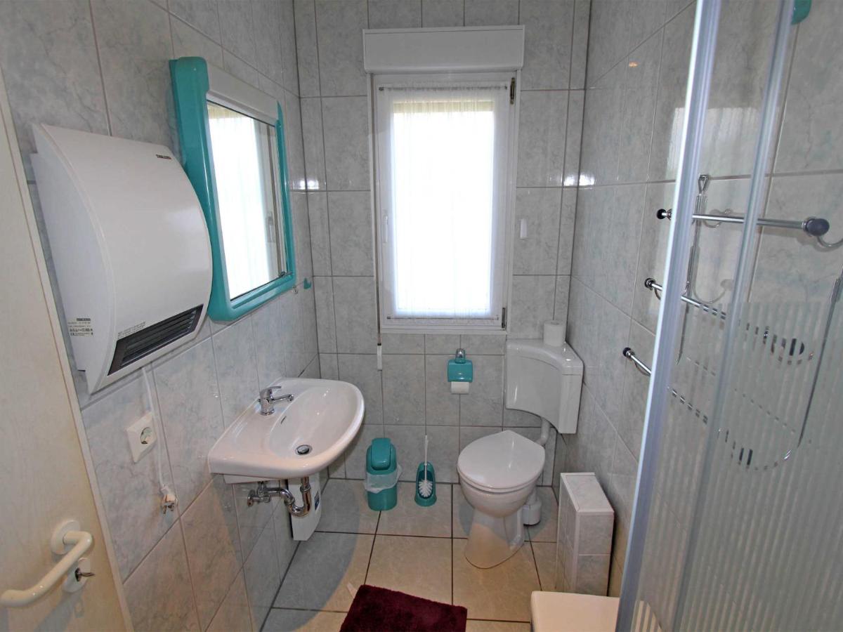 Two-Bedroom House photo 3