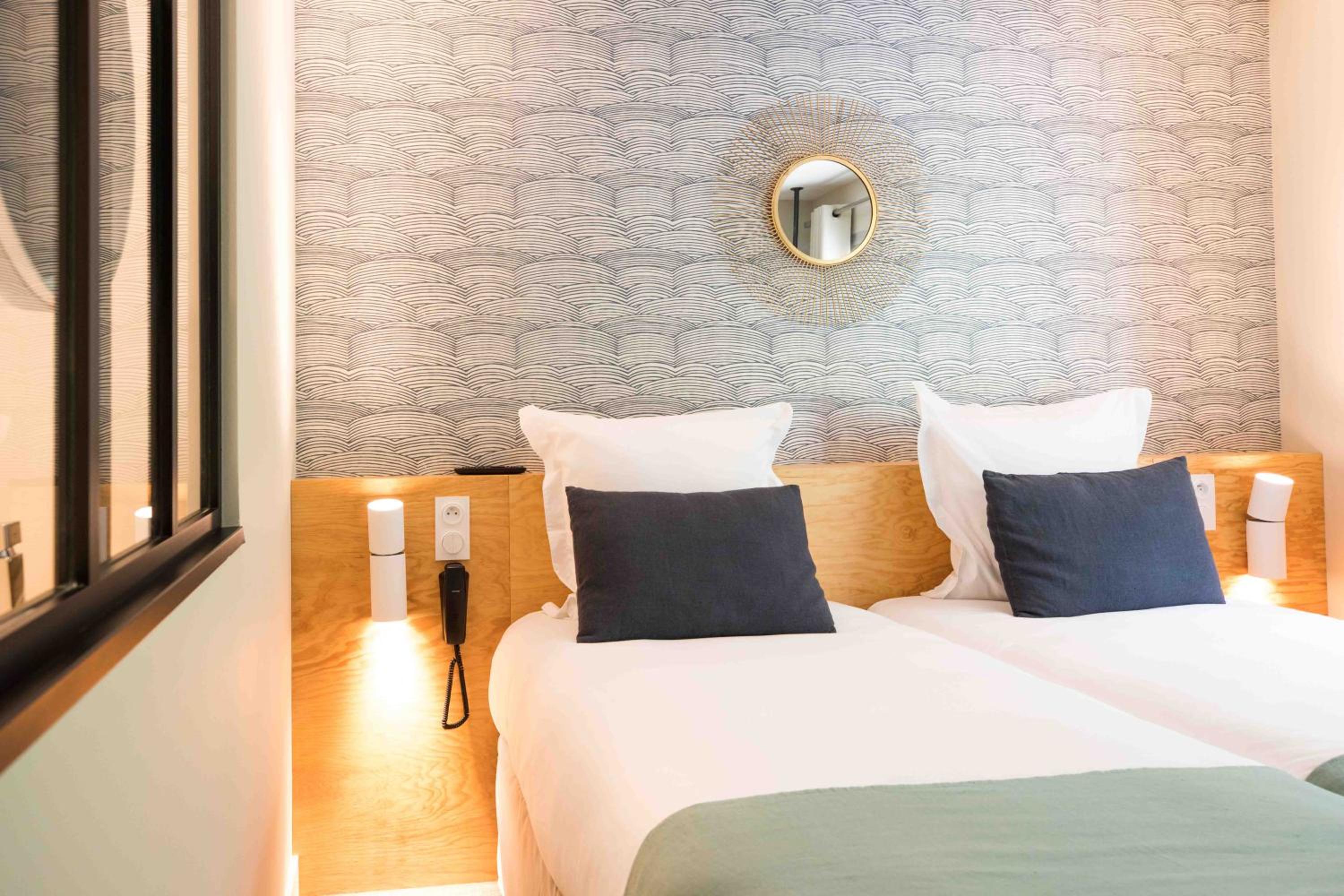 Standard Queen Room - Photo 1