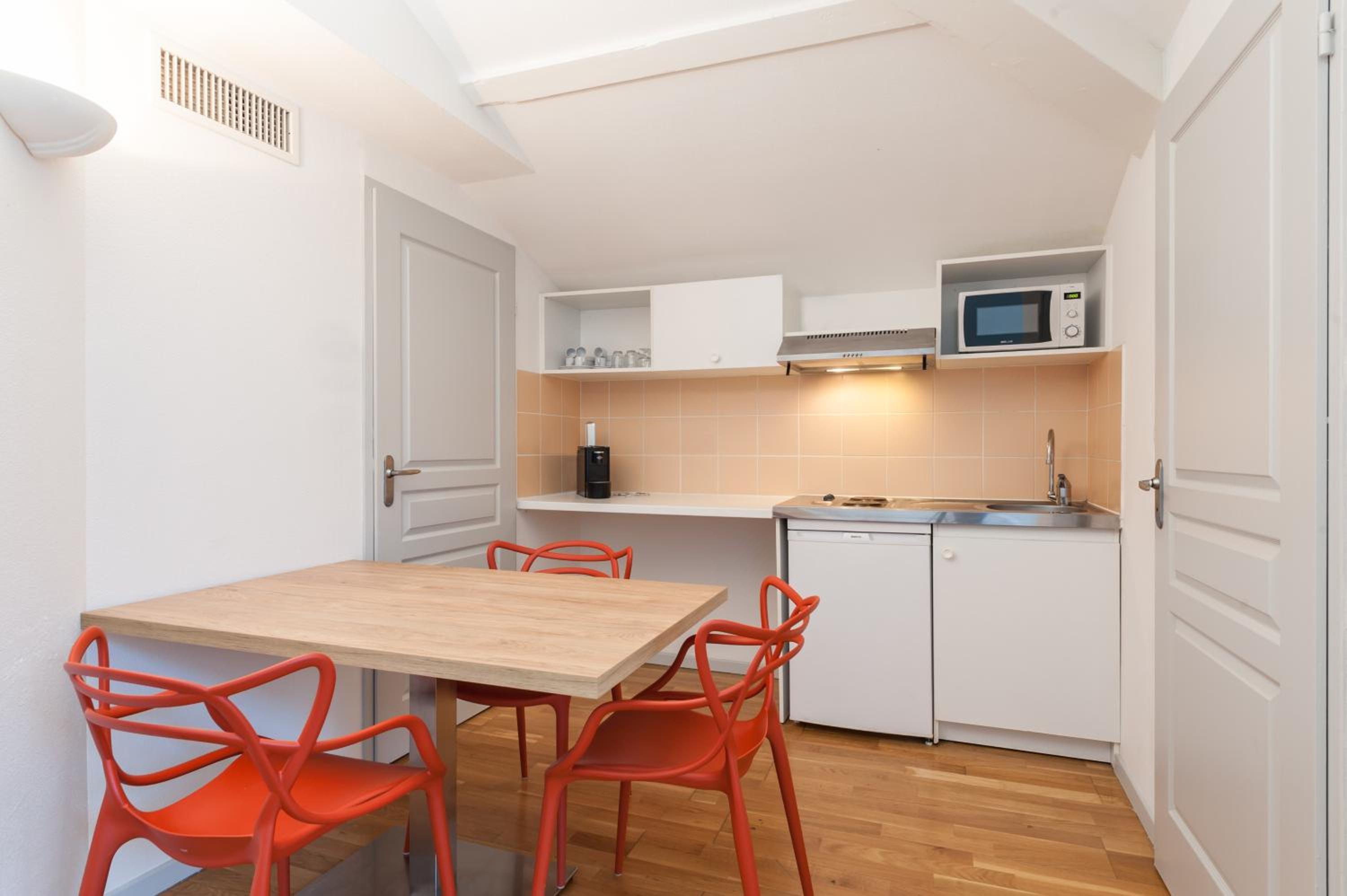 Studio (2 Adults + 2 Children) - Photo 5