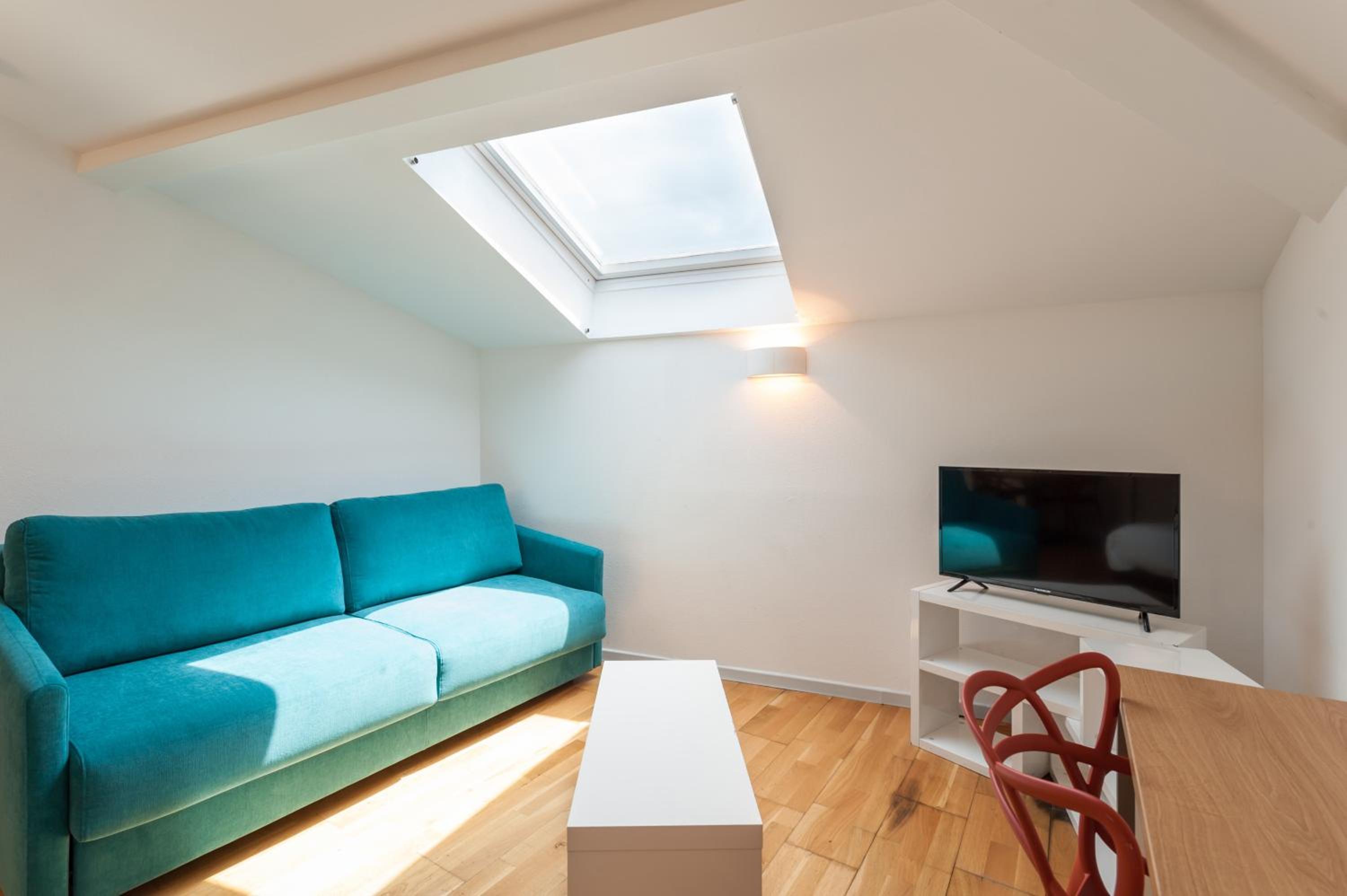 Studio (2 Adults + 2 Children) - Photo 1