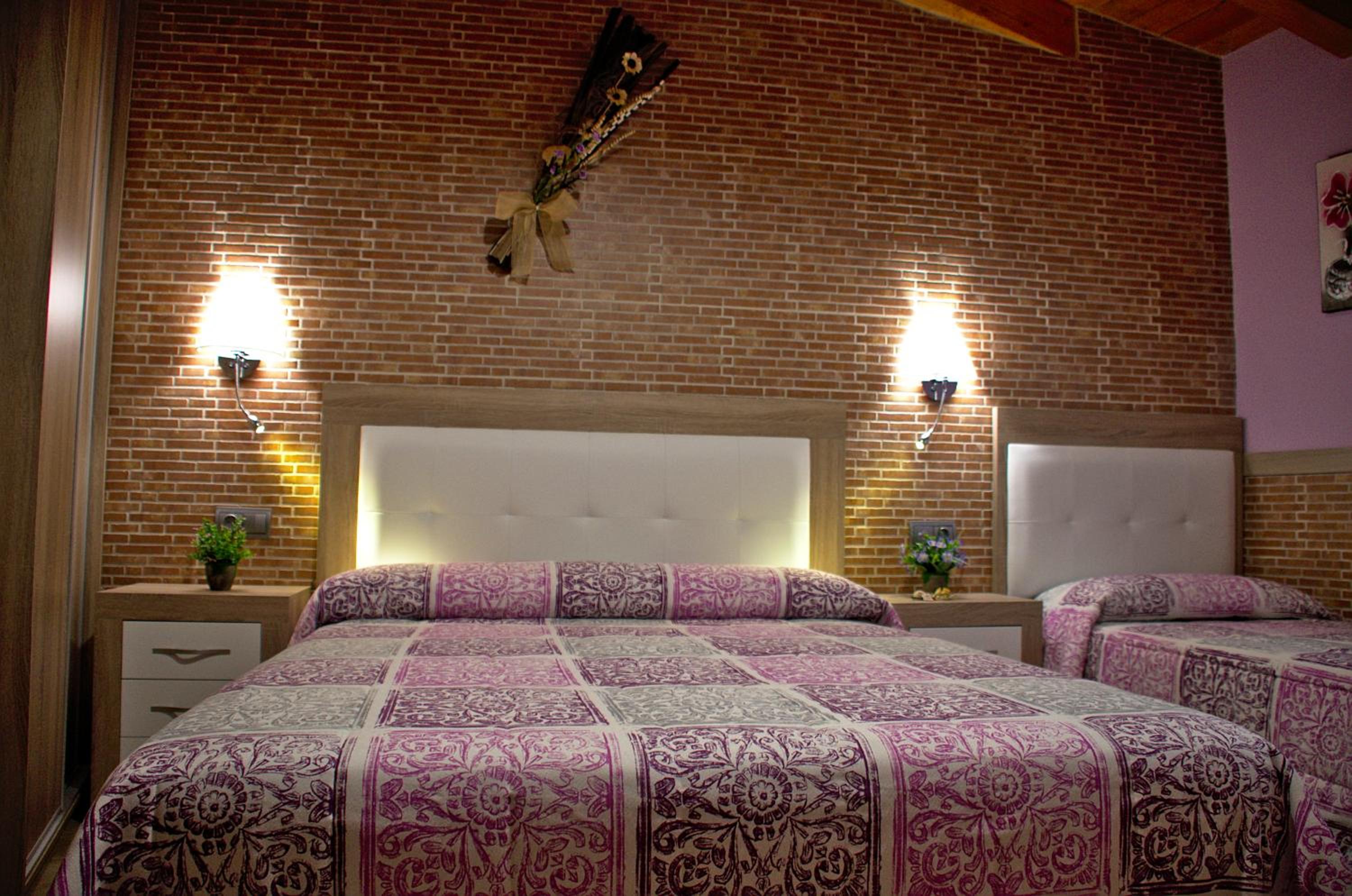 Habitación triple con terraza