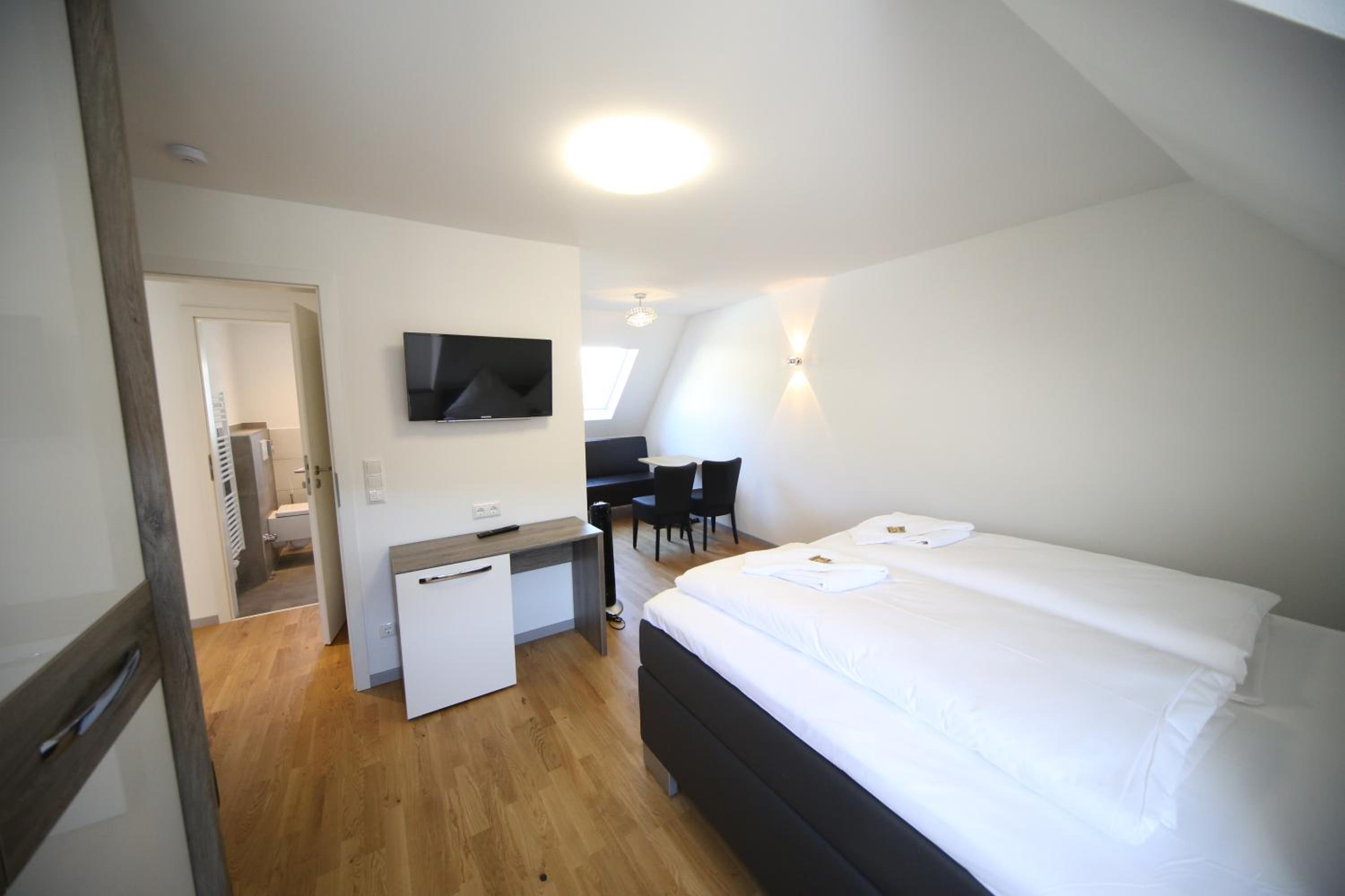 Family Suite - Photo 7