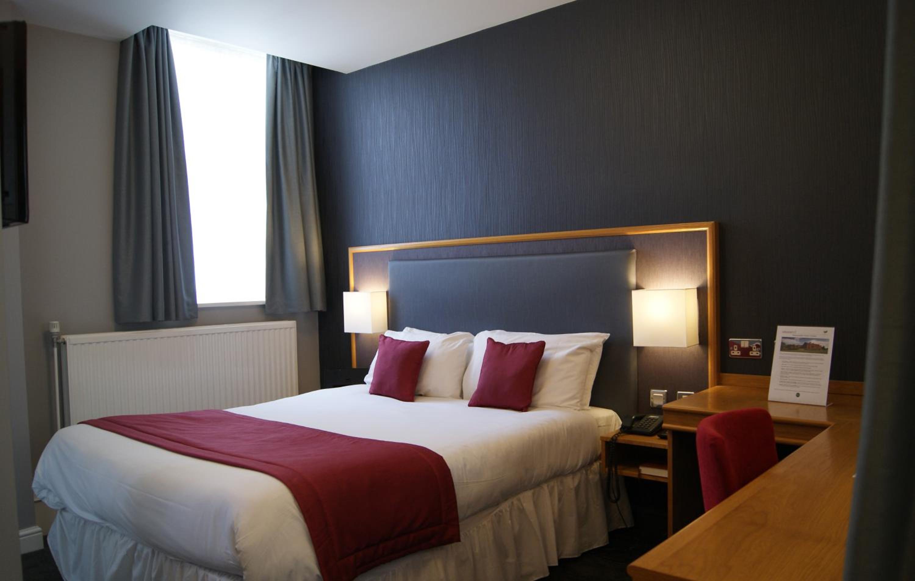 Deluxe Double Room photo 3