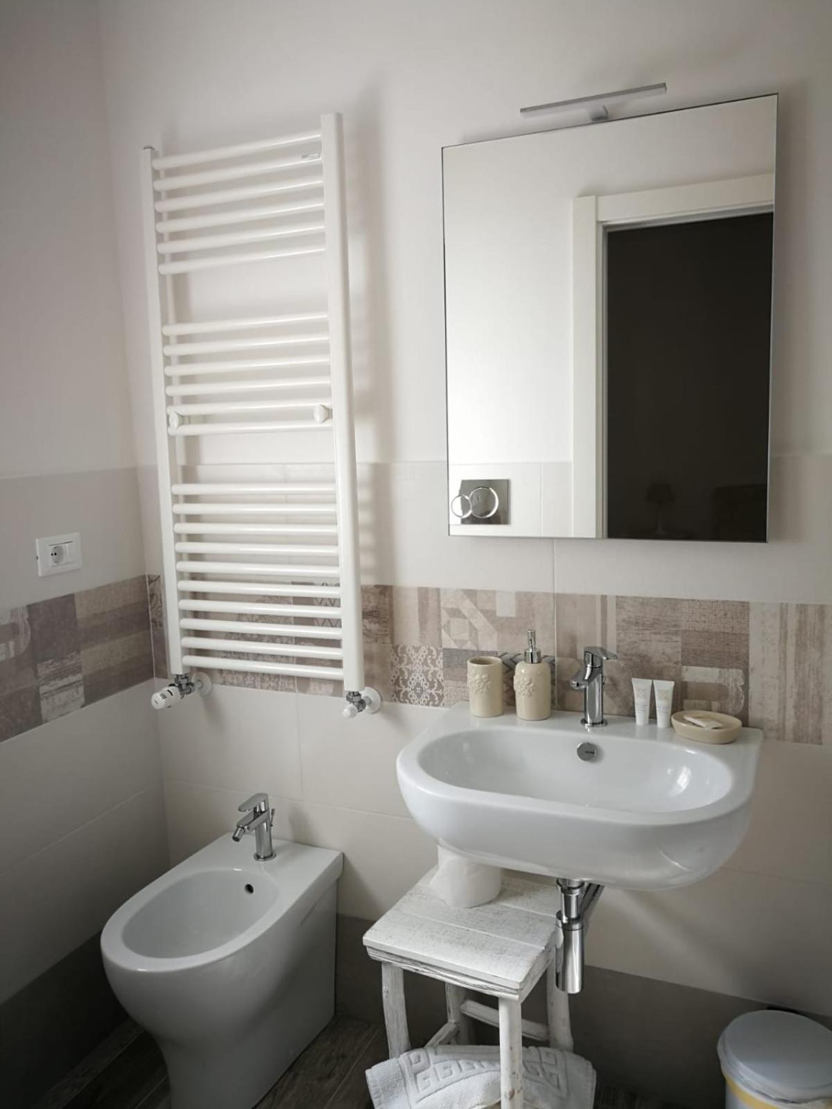 Deluxe Double or Twin Room with Garden View photo 3