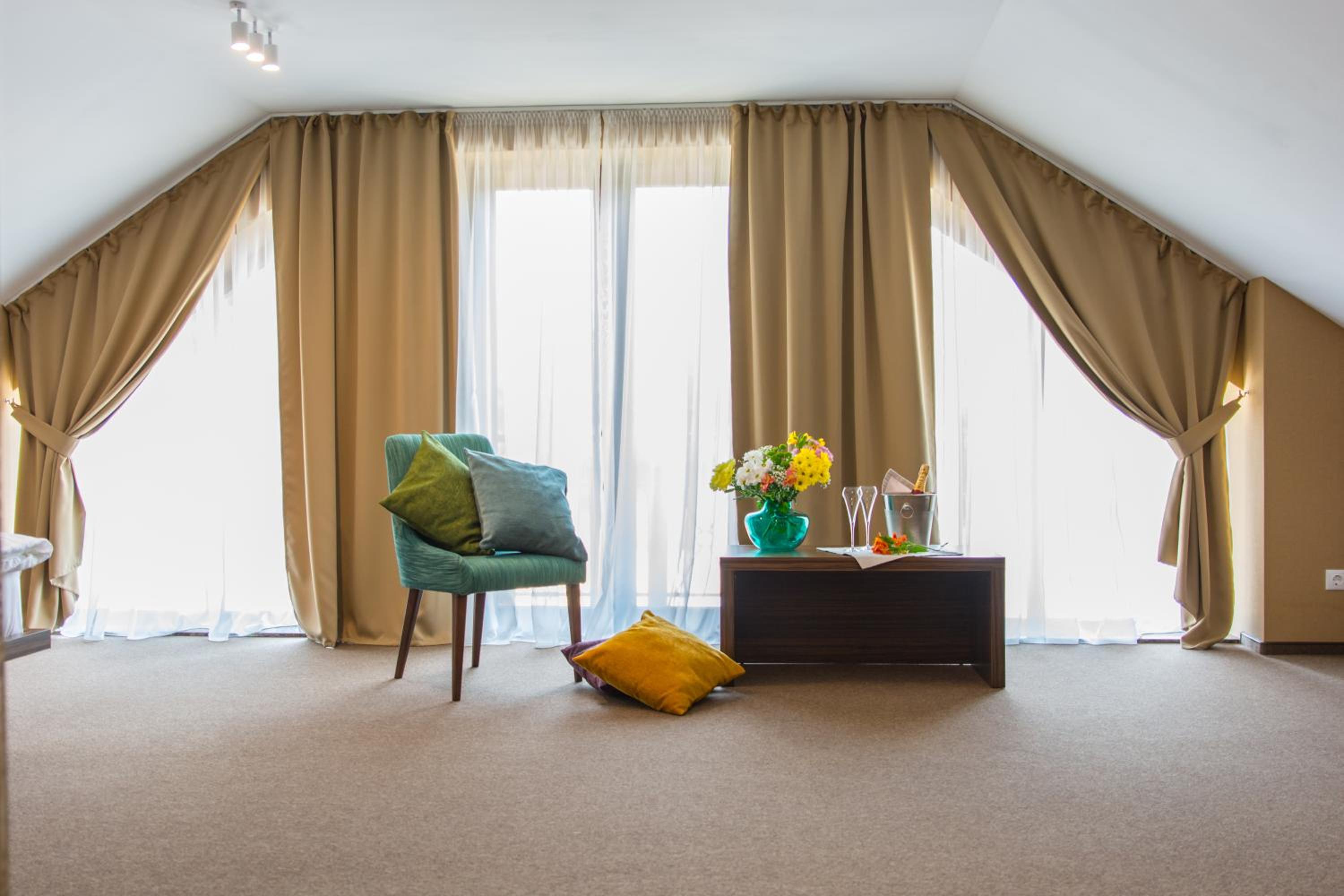 Suite with Pool View photo 2