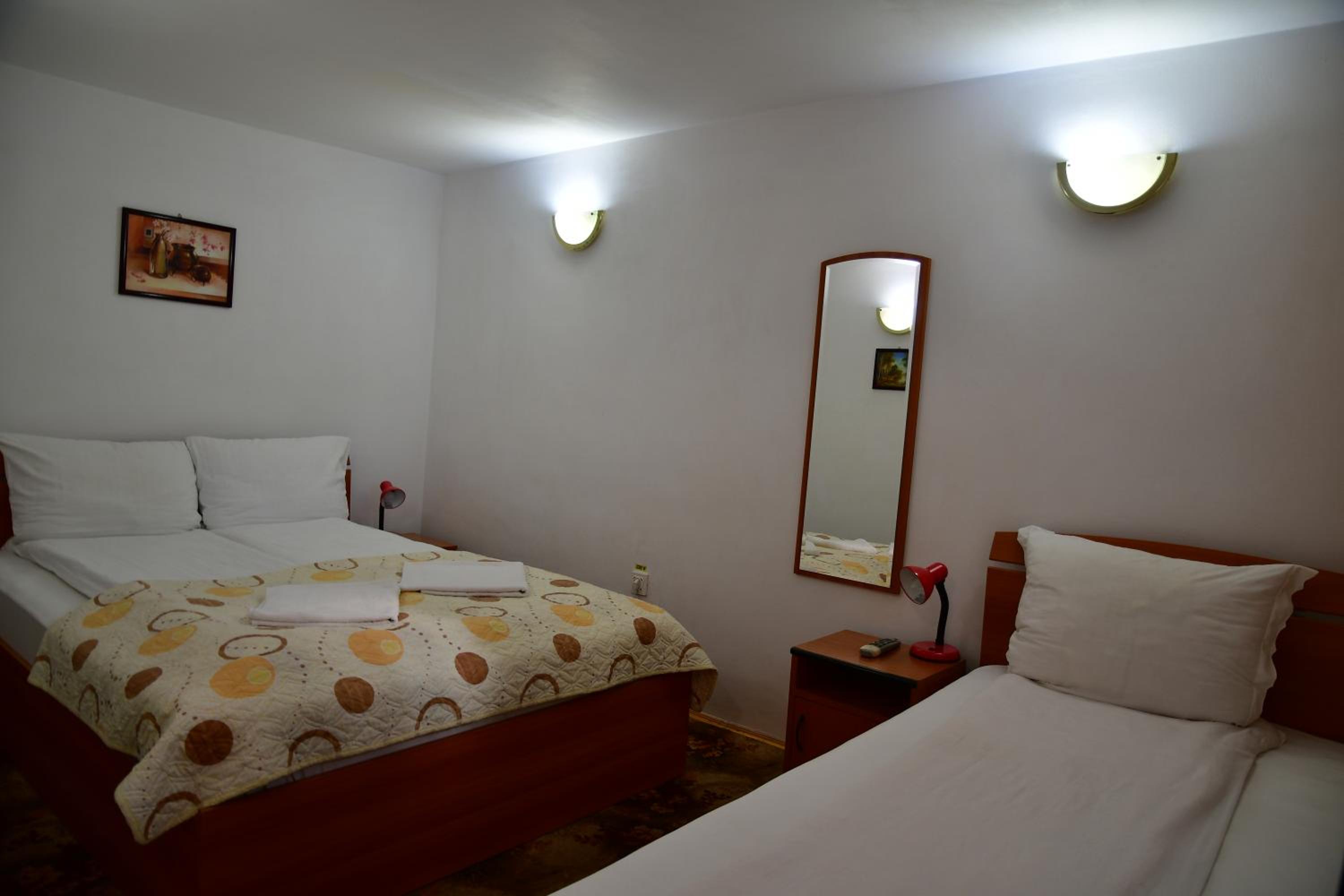 Triple Room with Private Bathroom photo 1
