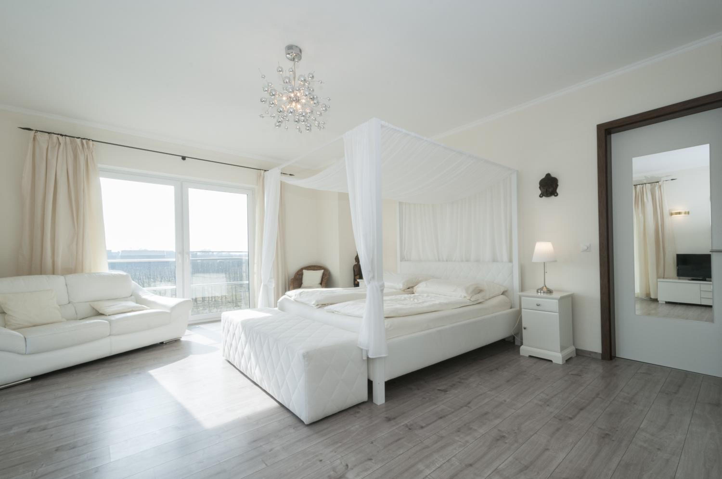 Deluxe Double Room with Shower photo 2