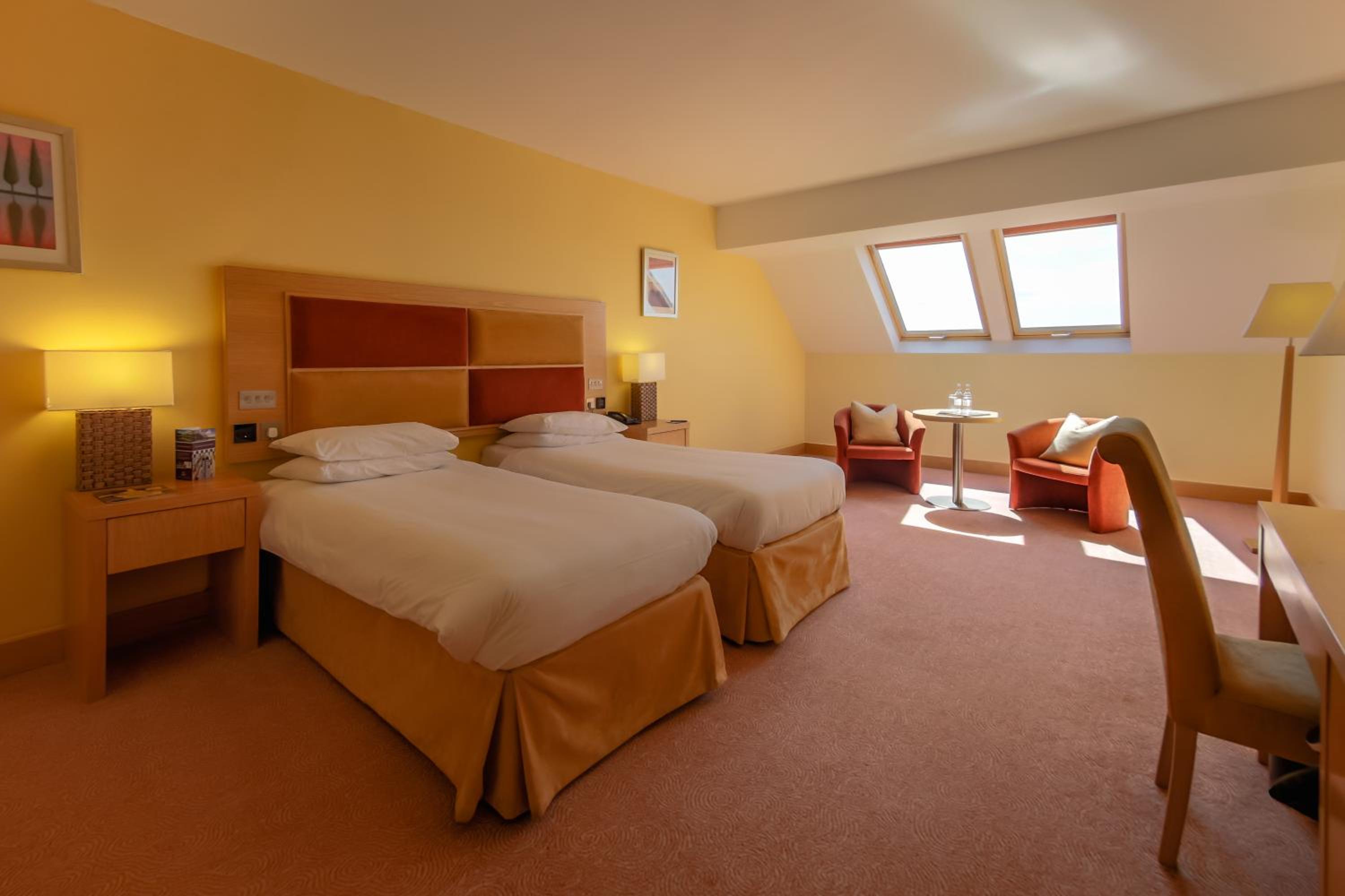 Classic Twin Room