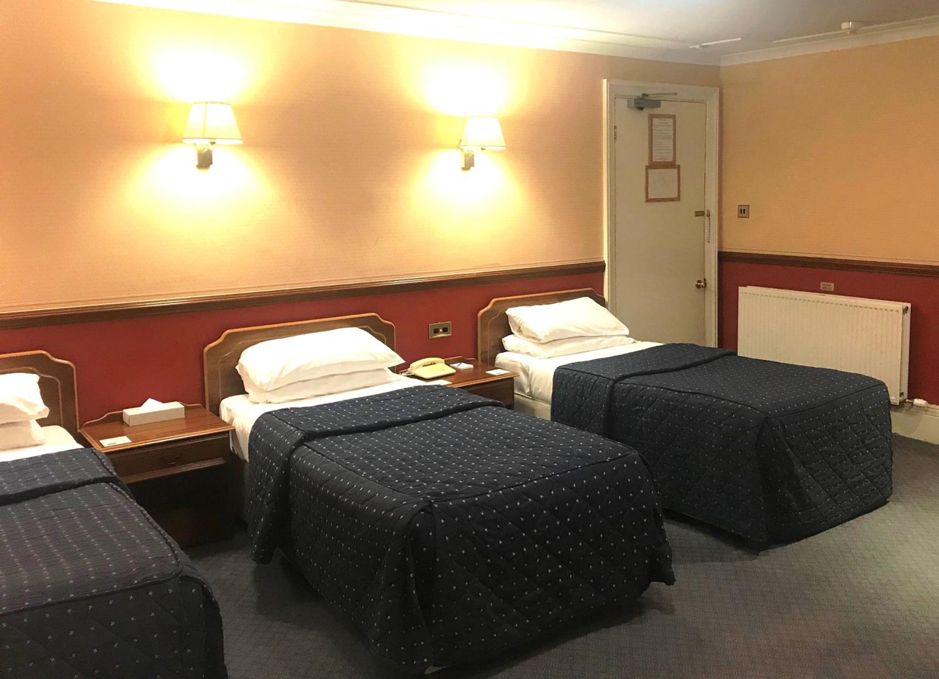 Triple Room - Photo 3