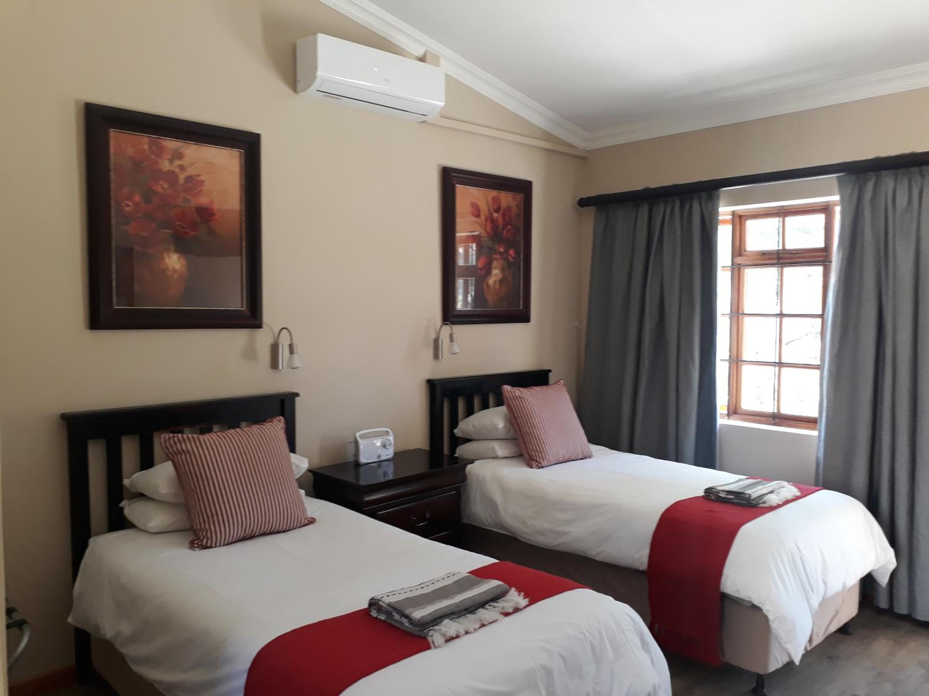 Twin Room photo 2