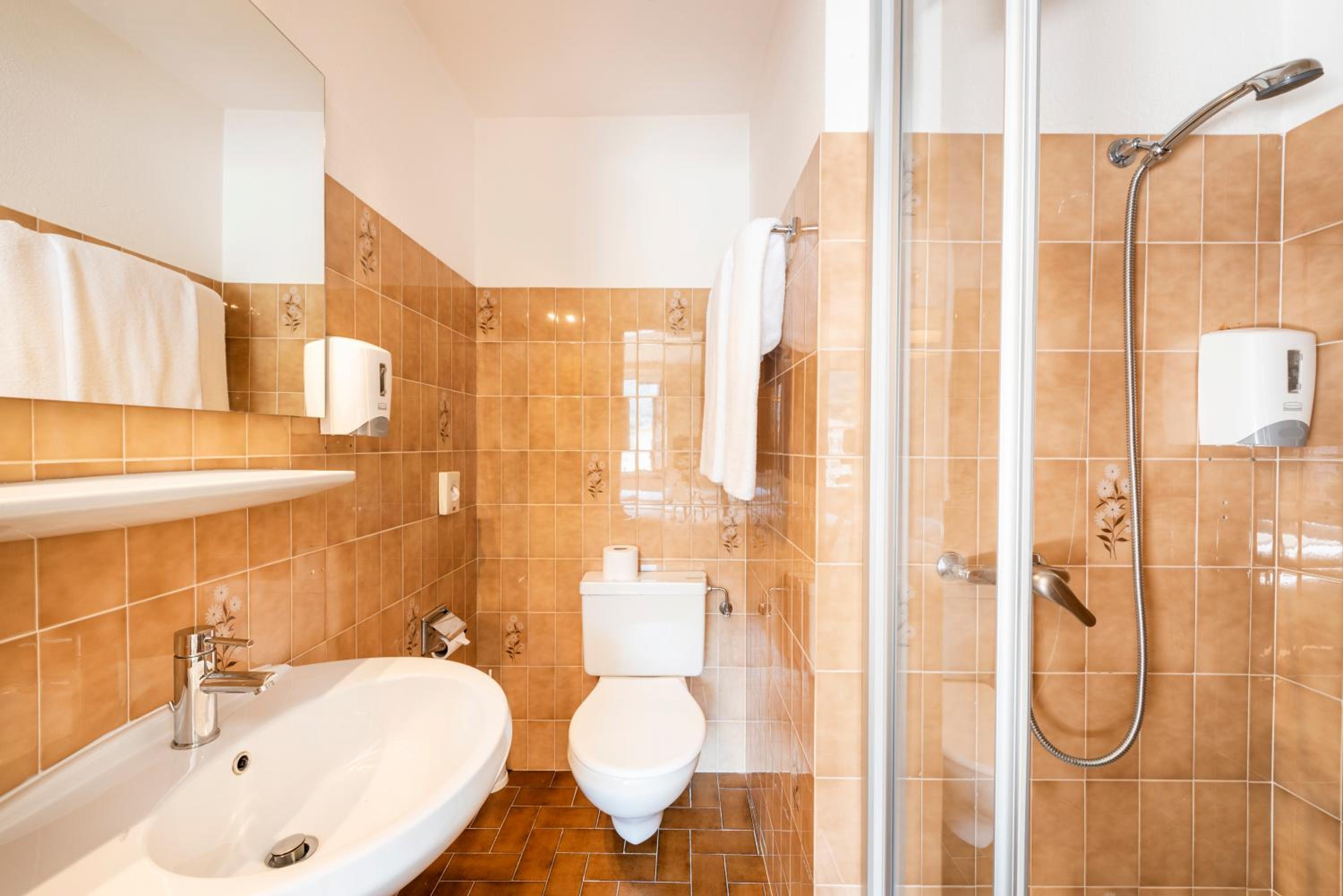 Triple Room - Photo 2