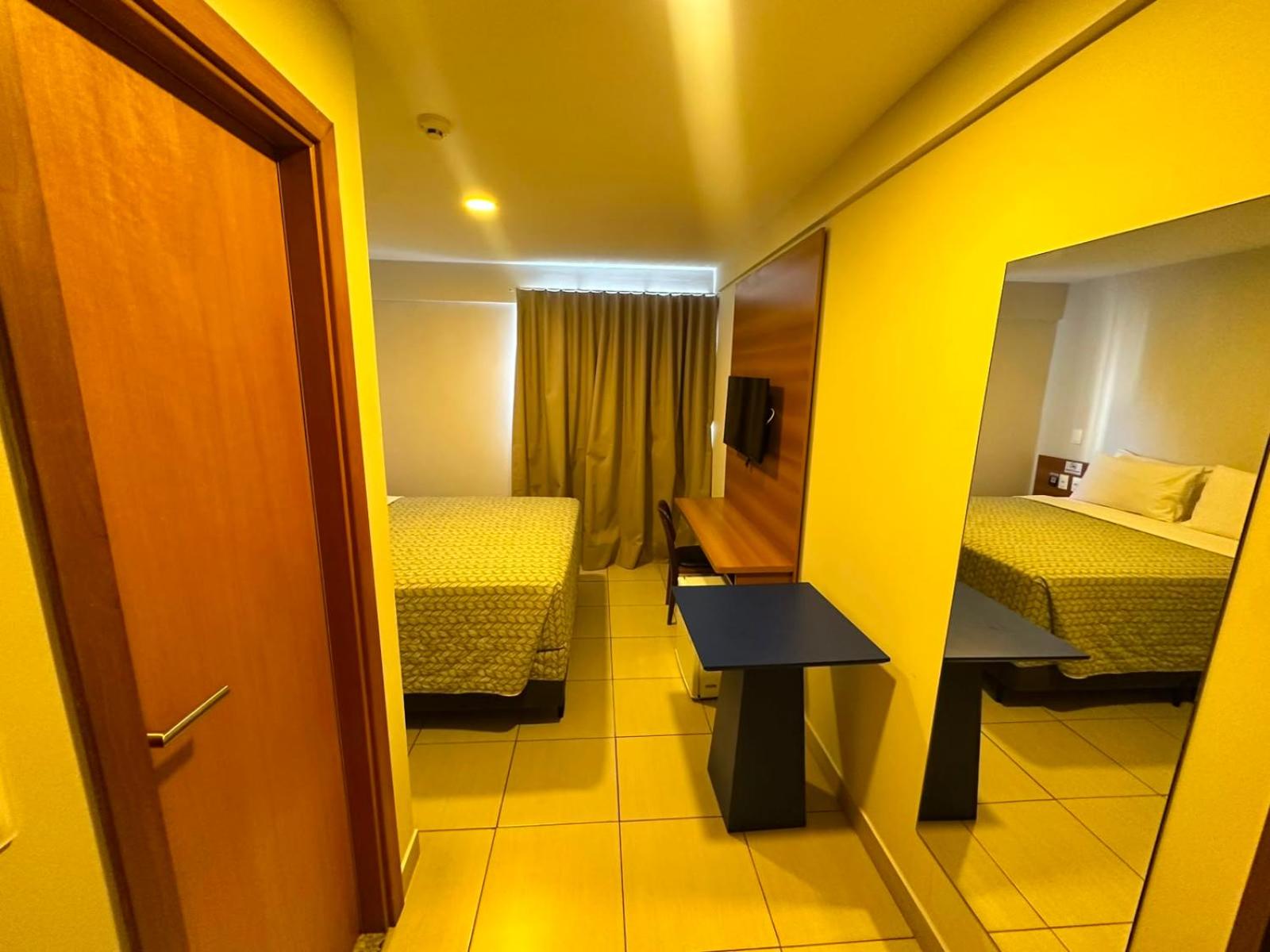 Aquarena Hotel — Deluxe Room