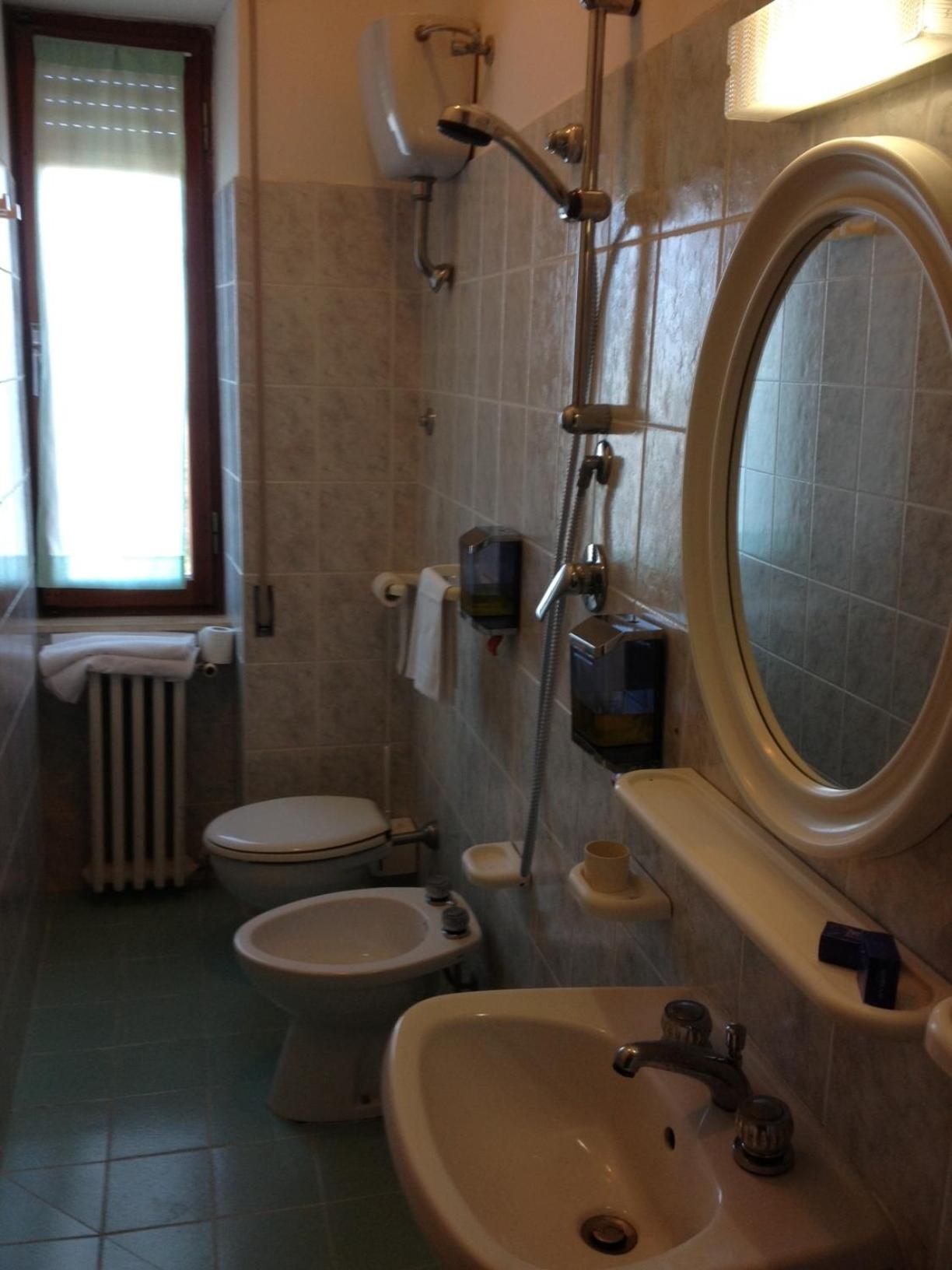 Triple Room - Photo 2