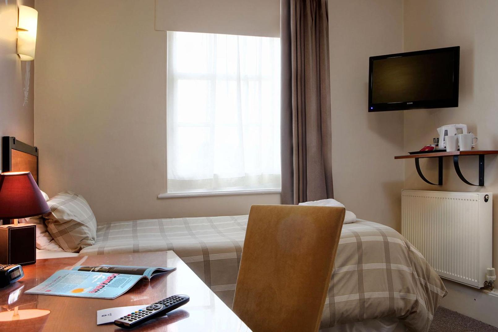 Standard Single Room photo 3