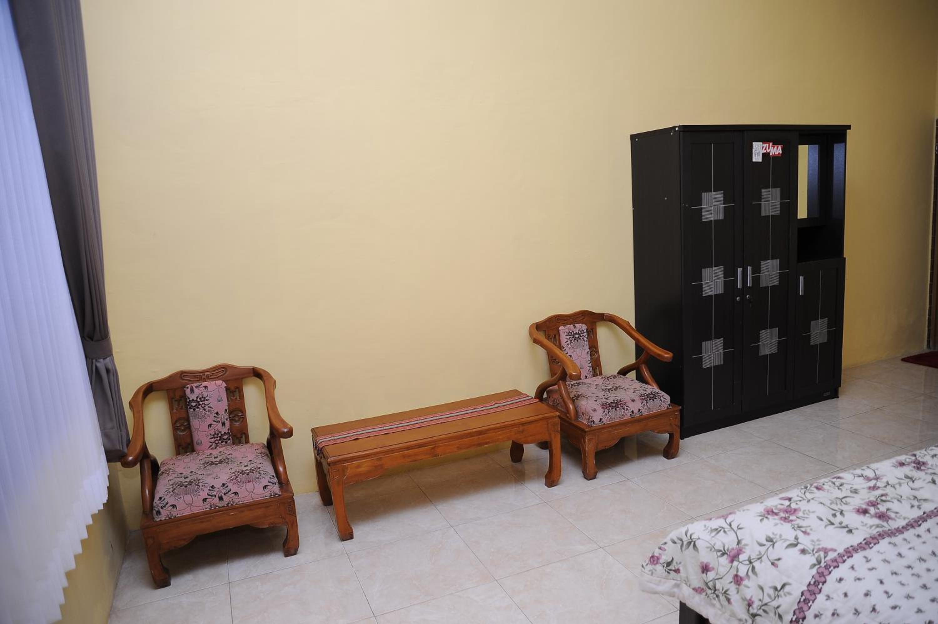 Double Room with Private Bathroom photo 1