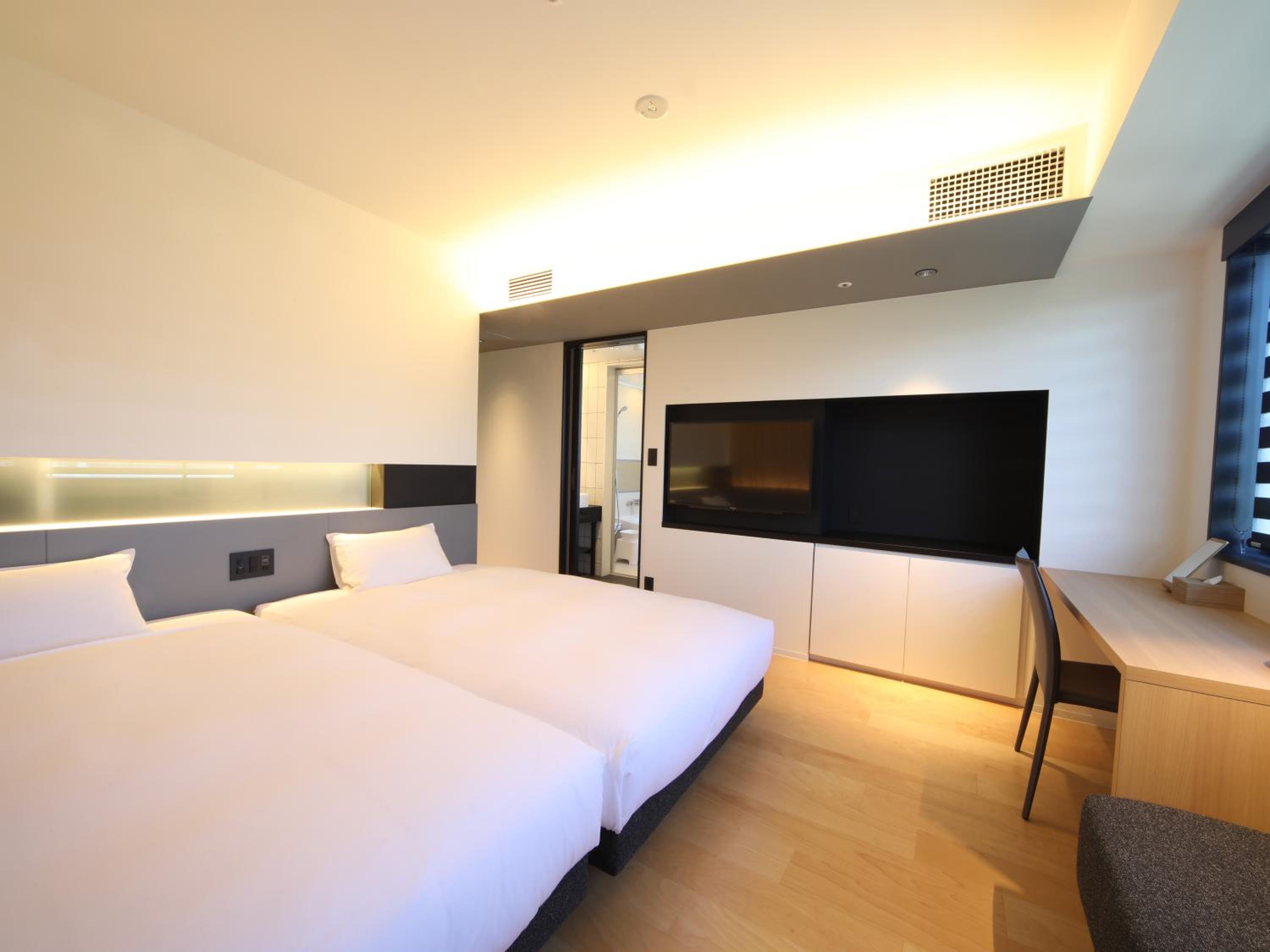 Superior Twin Room - Non-Smoking photo 2