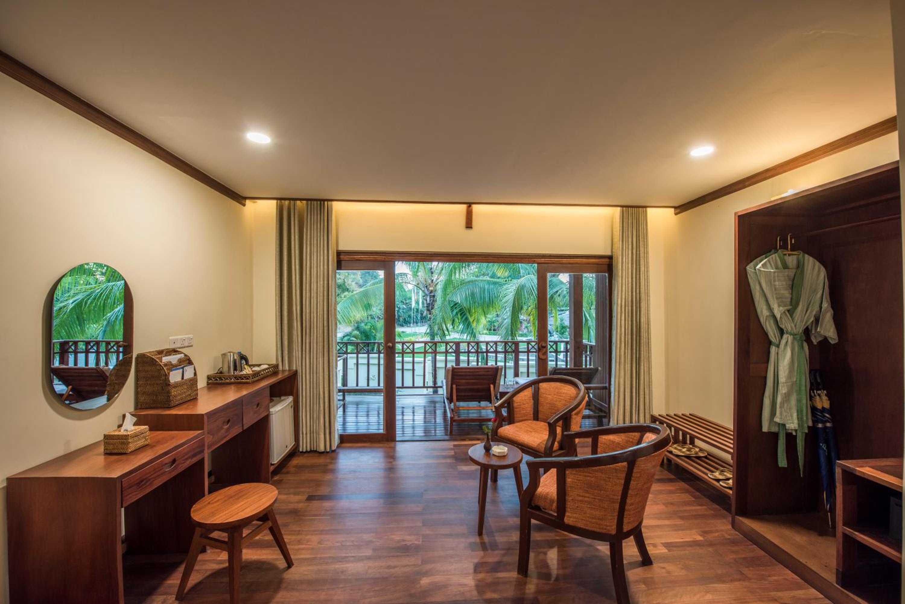 Deluxe Double Or Twin Room With Road View photo 1