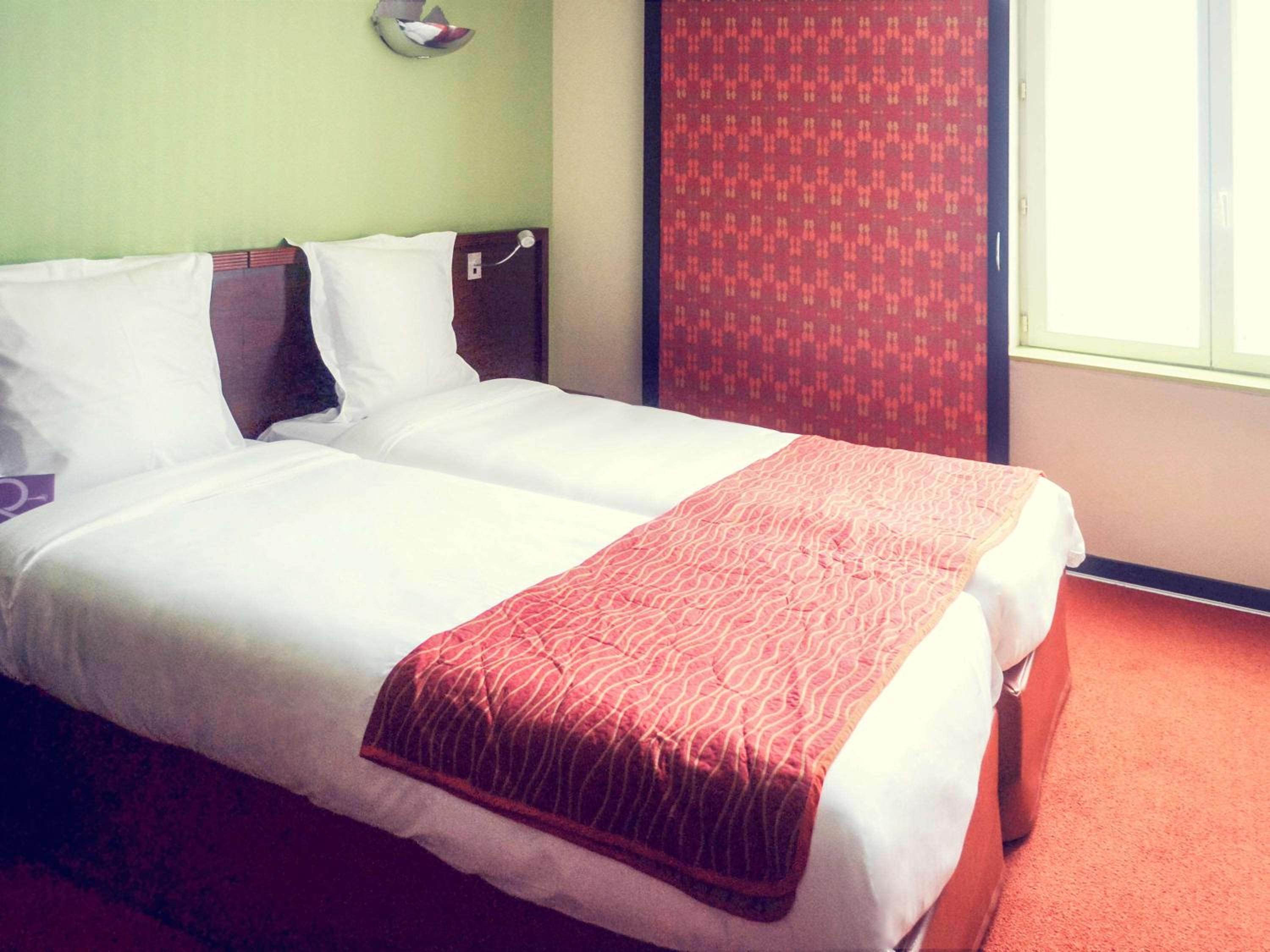 TRIBE Essential Twin Room with Two Single Beds photo 2