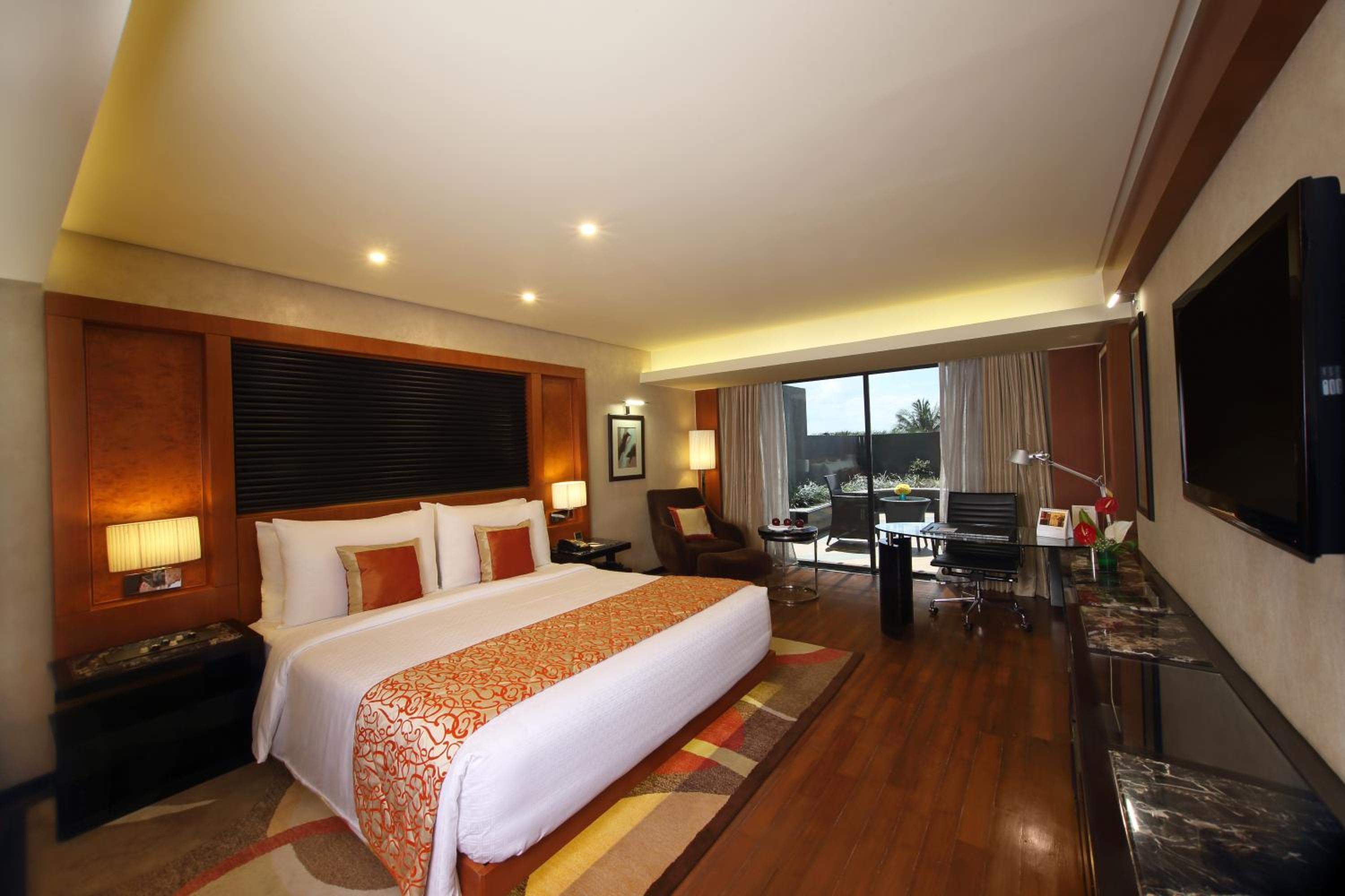 Executive Terrace Room - Photo 3