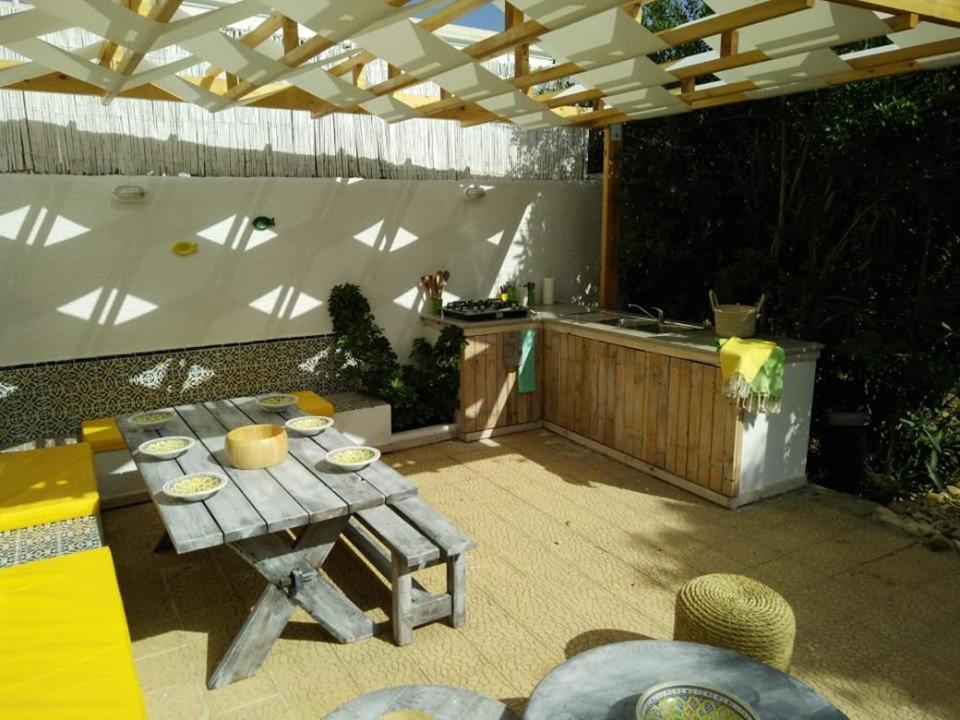 One-Bedroom House photo 2