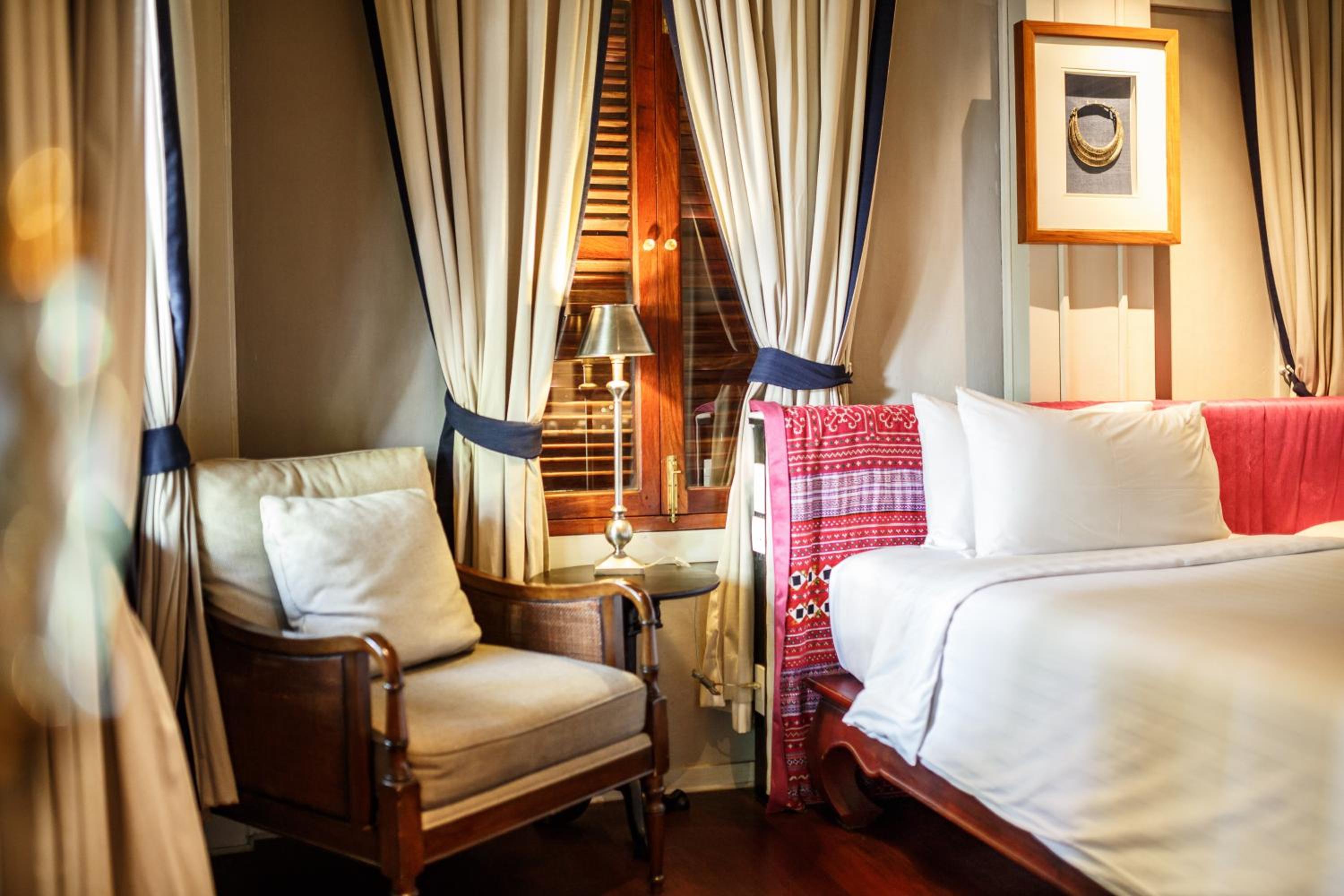Deluxe Double or Twin with Balcony photo 2