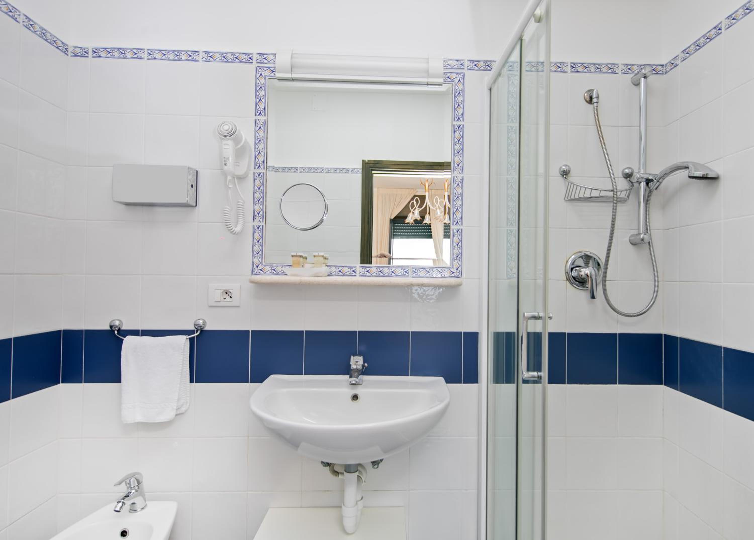 Standard Double Room with Sea View photo 3