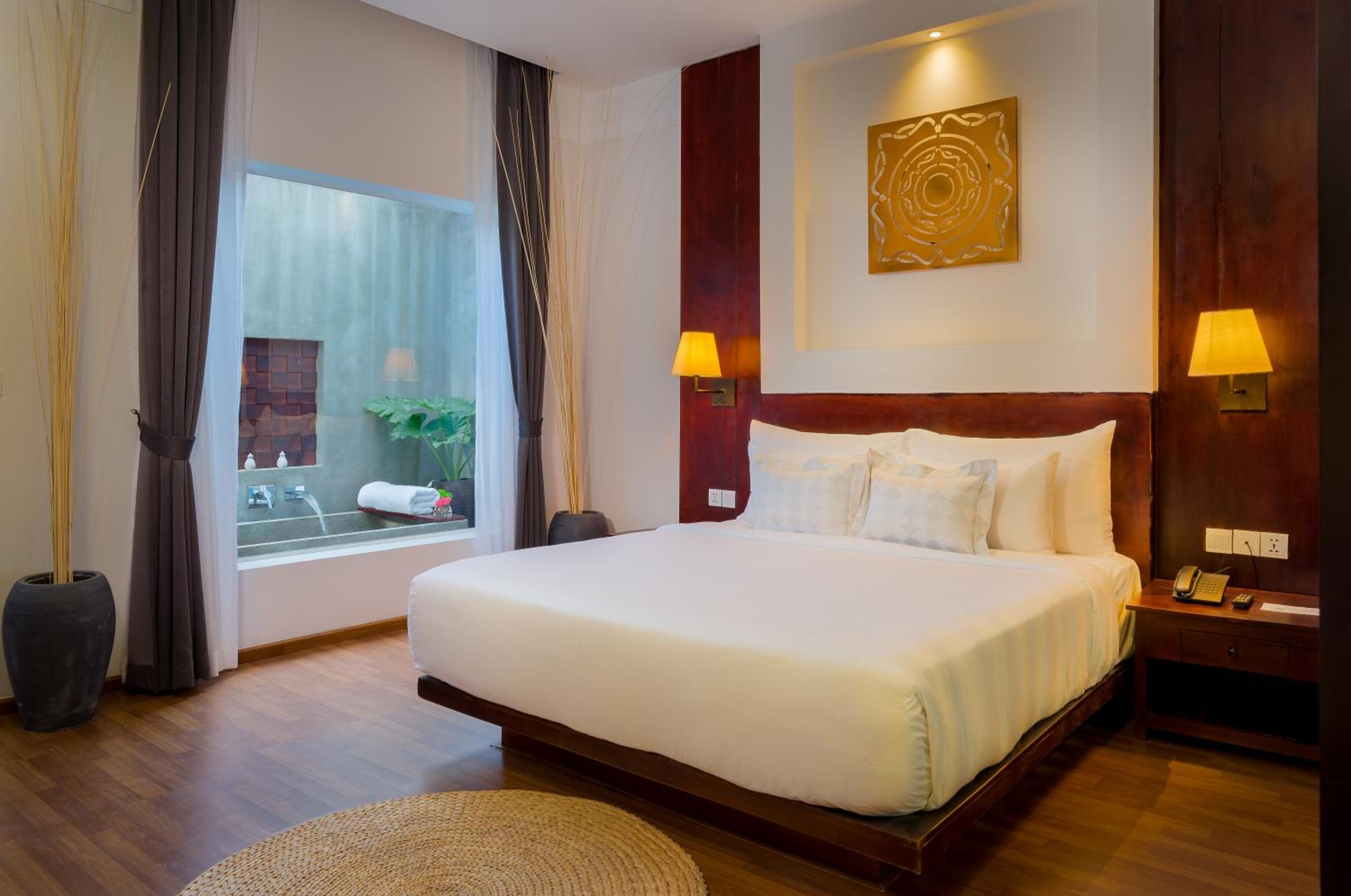 Grand Suite with Private Balcony