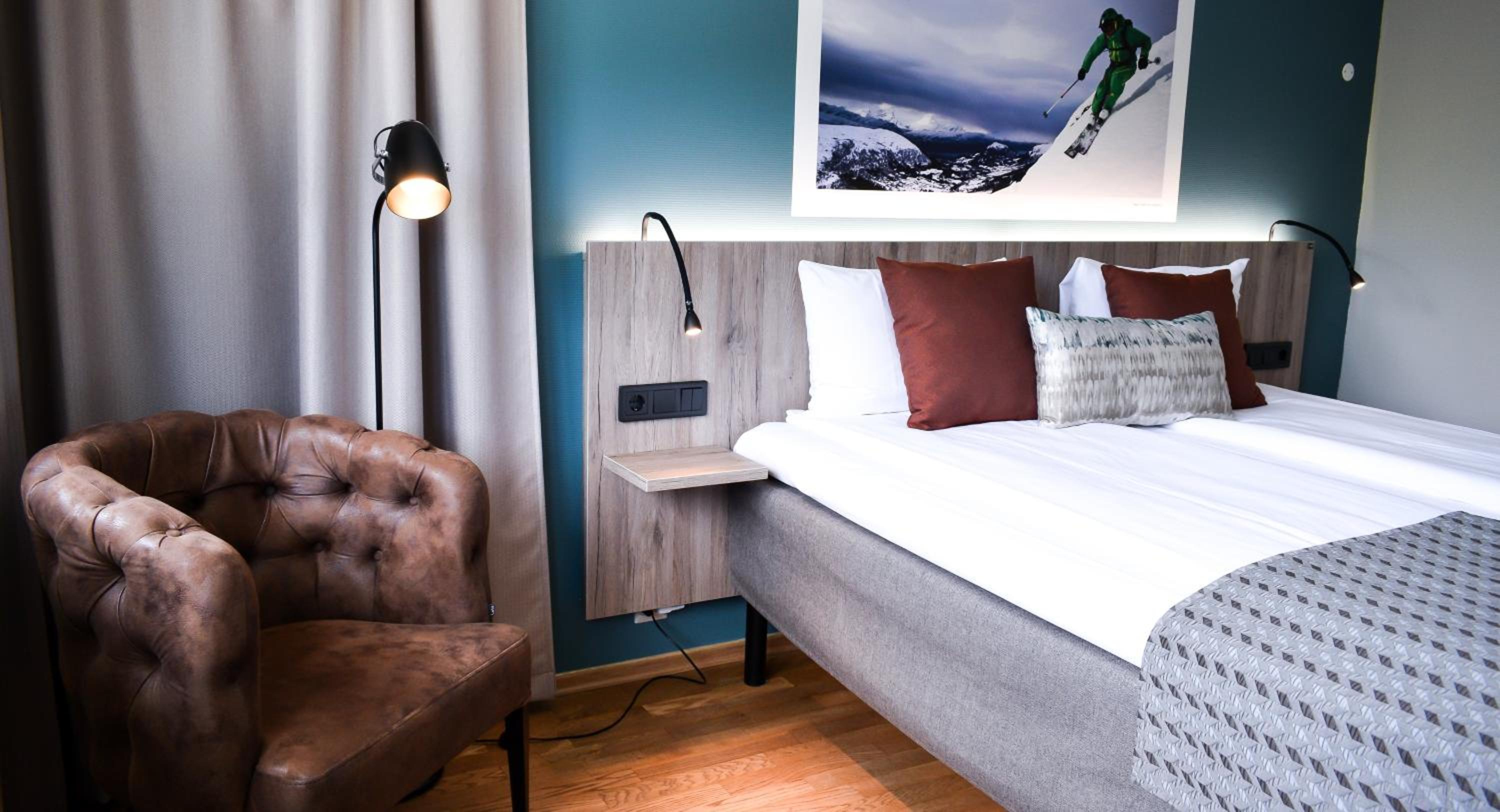Standard Twin Room - Photo 4