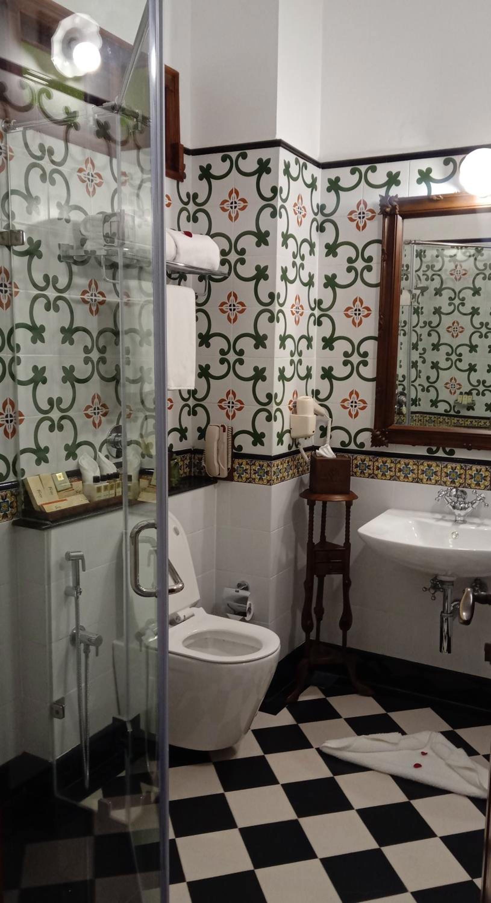 Classic Double Room with 10% discount on food, 20% discount on Ayurmana, and one and a half-hour guided heritage walk from 7 AM to 8:30 AM