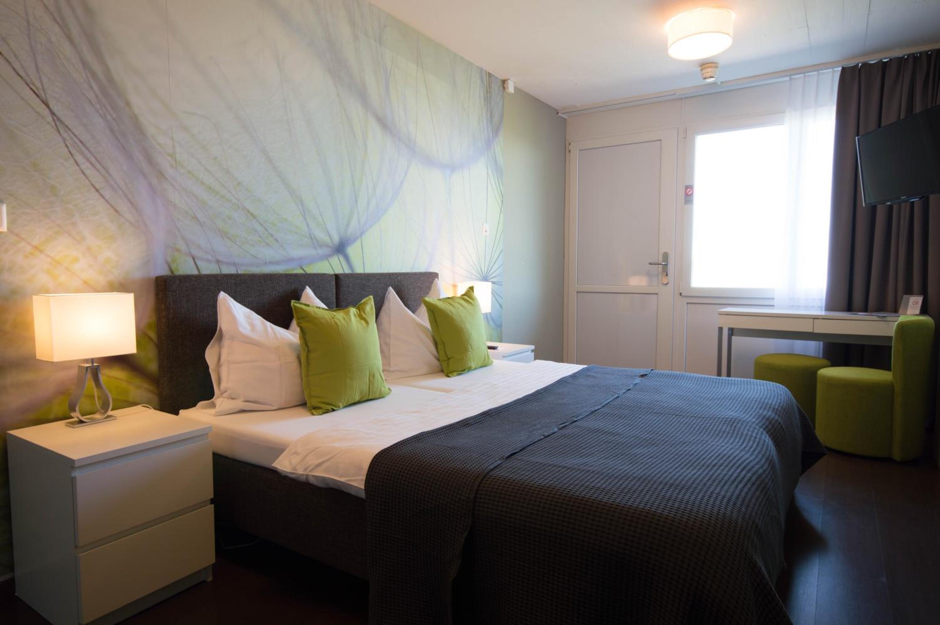 Double Room - Photo 6