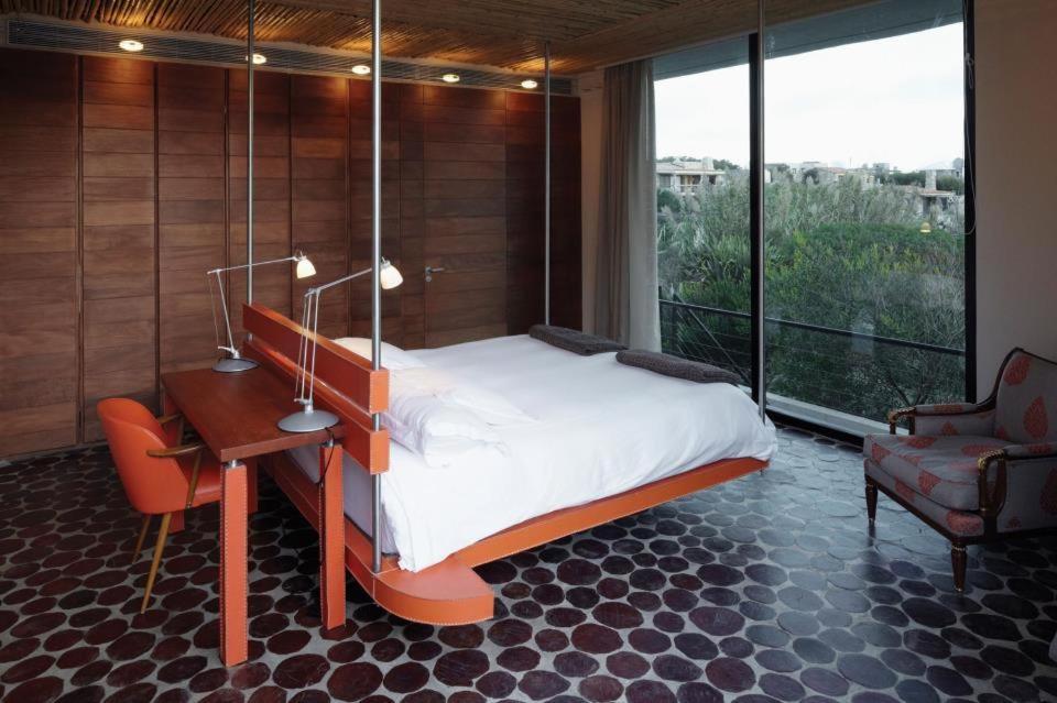 Suite photo 1