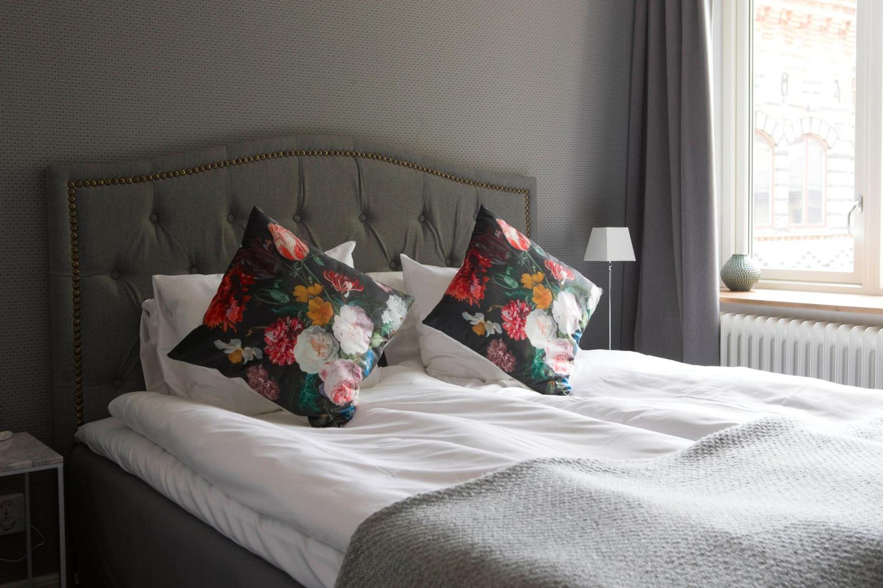 Standard Double or Twin Room - Photo 1