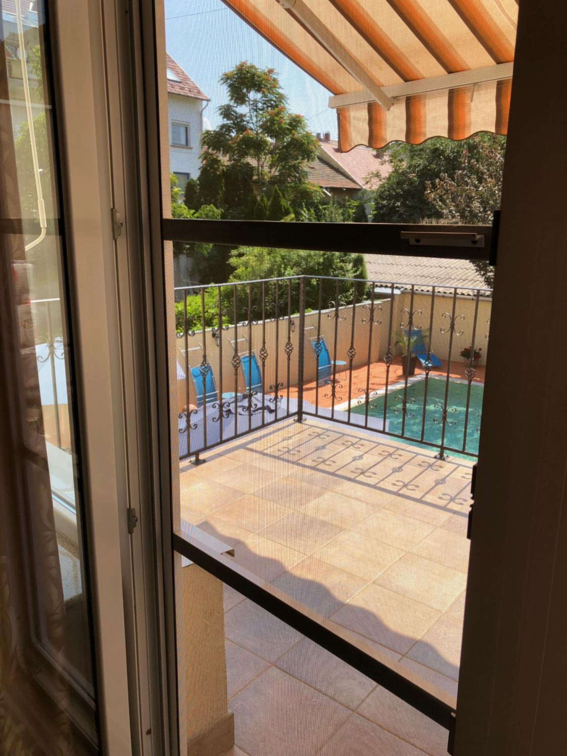 Double Room with Balcony - Photo 6