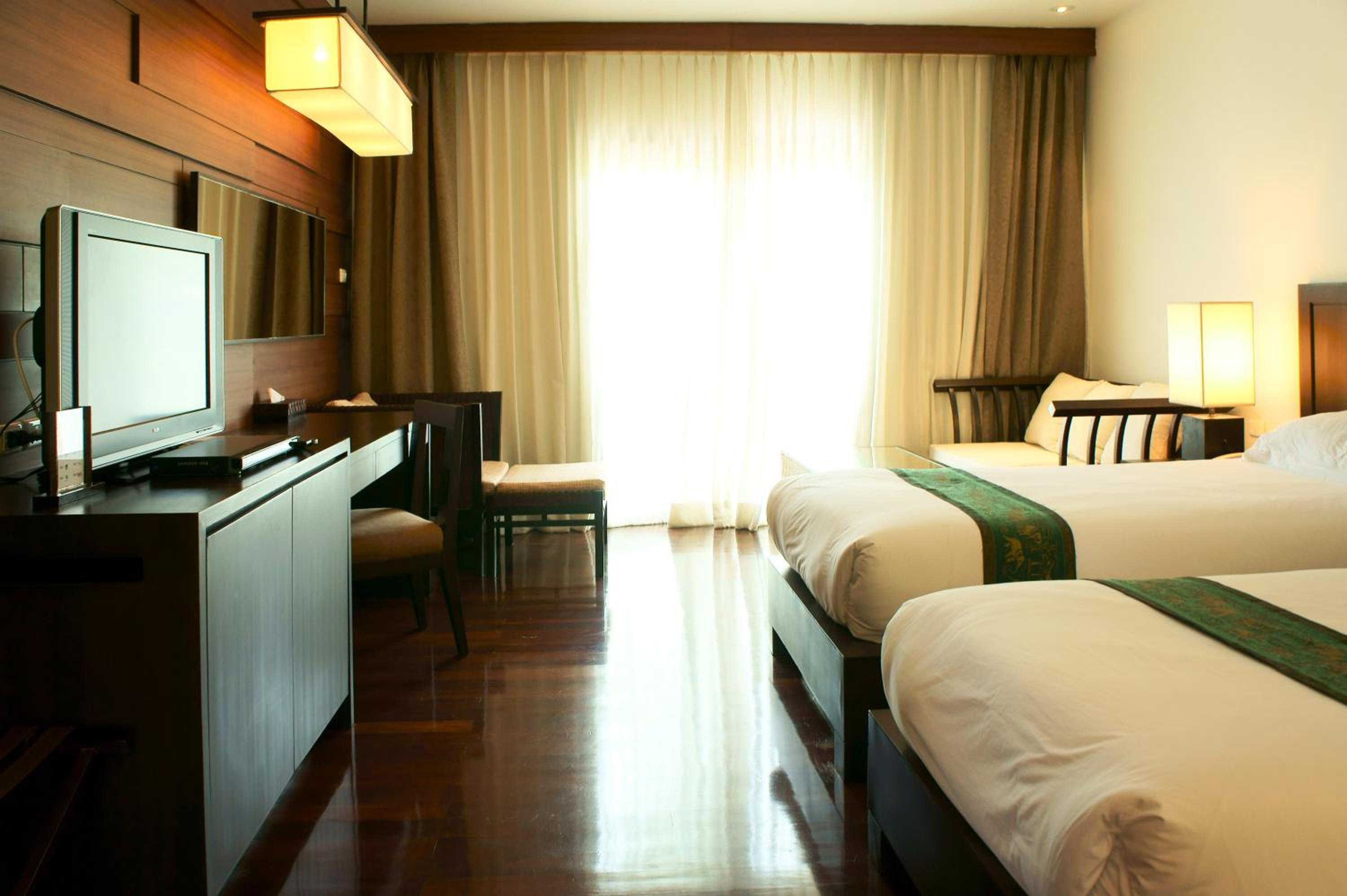Deluxe Double or Twin Room photo 3