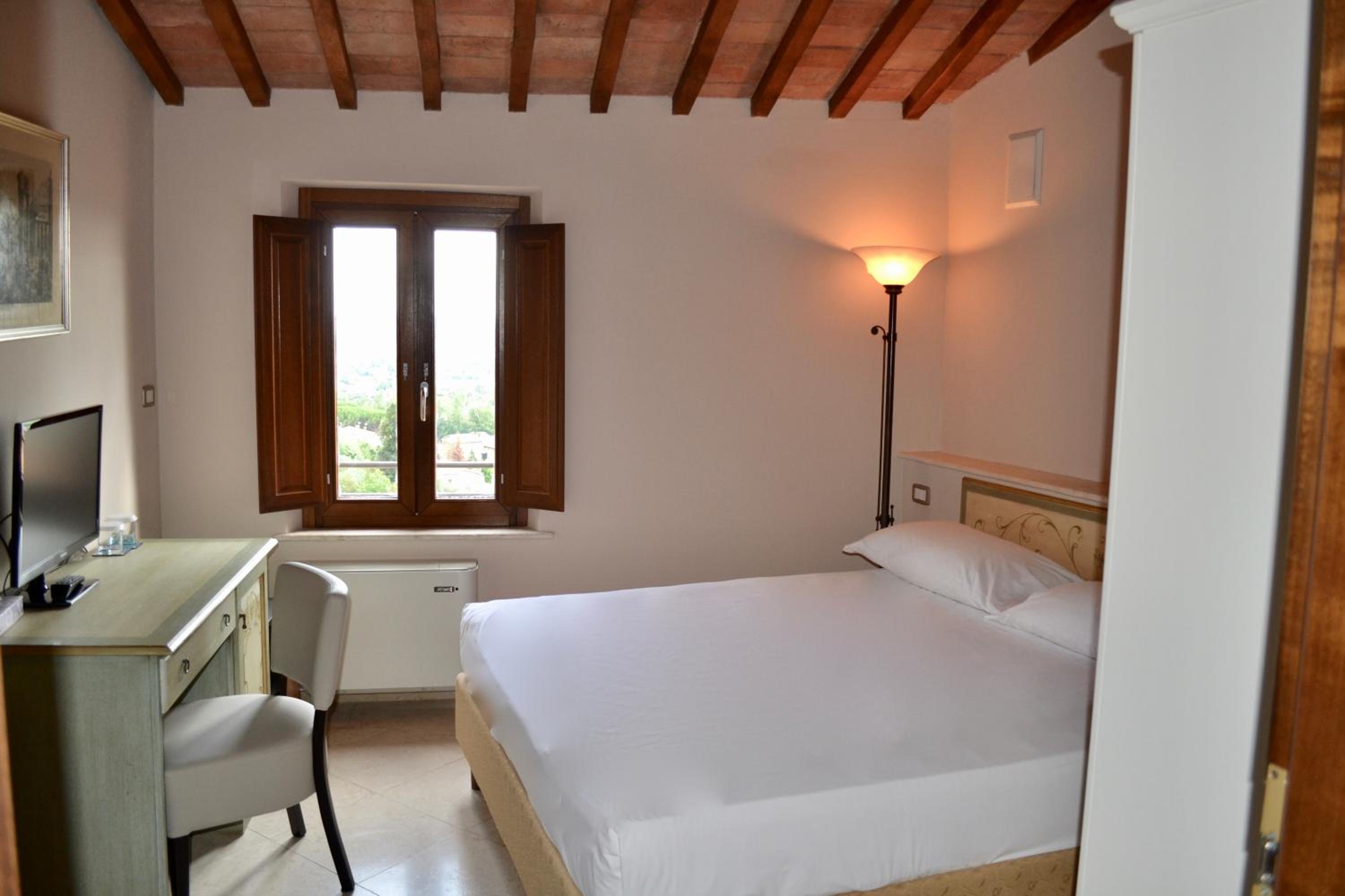 Standard Single Room photo 2