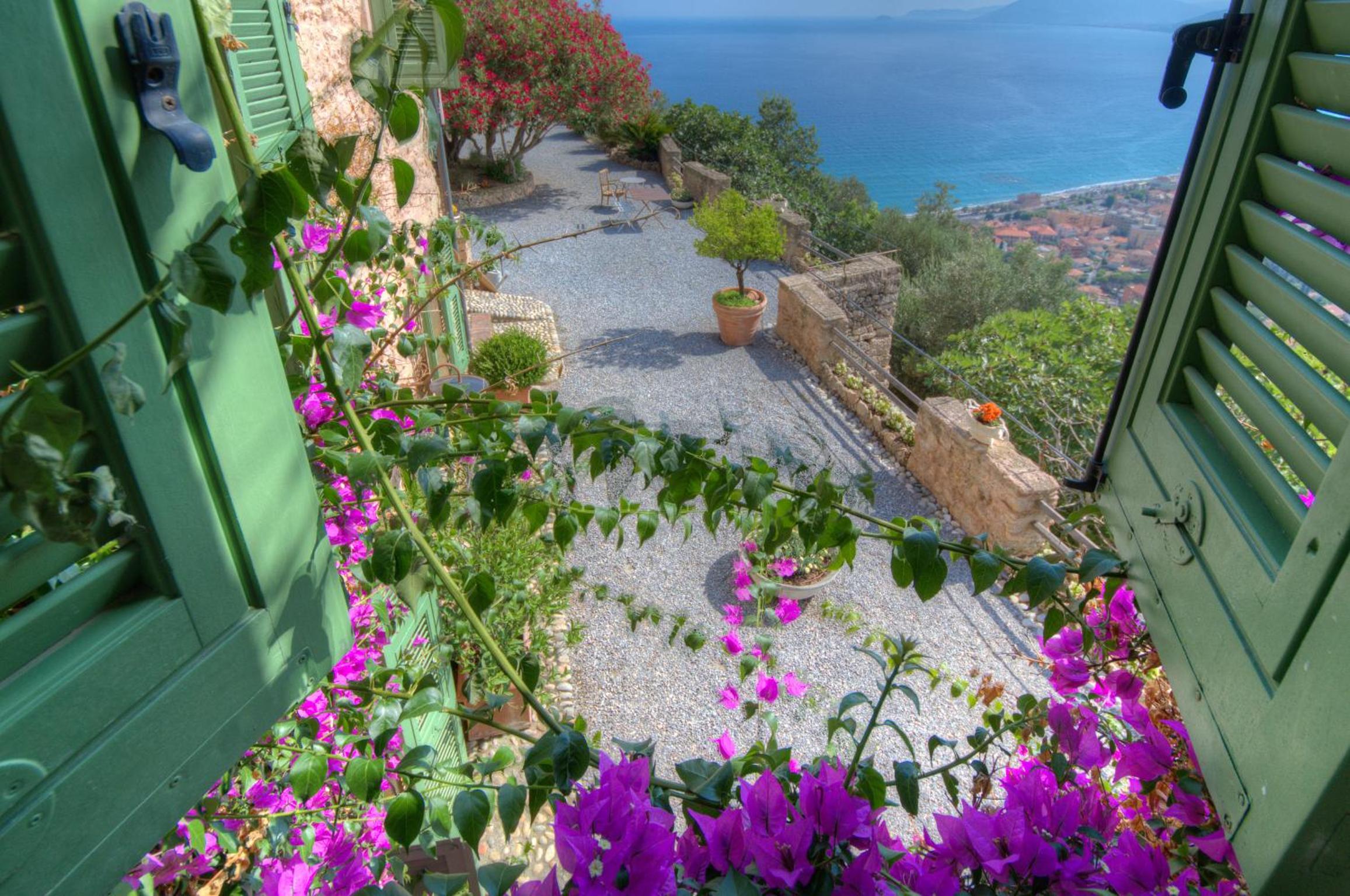 Deluxe Double Room with Sea View photo 3