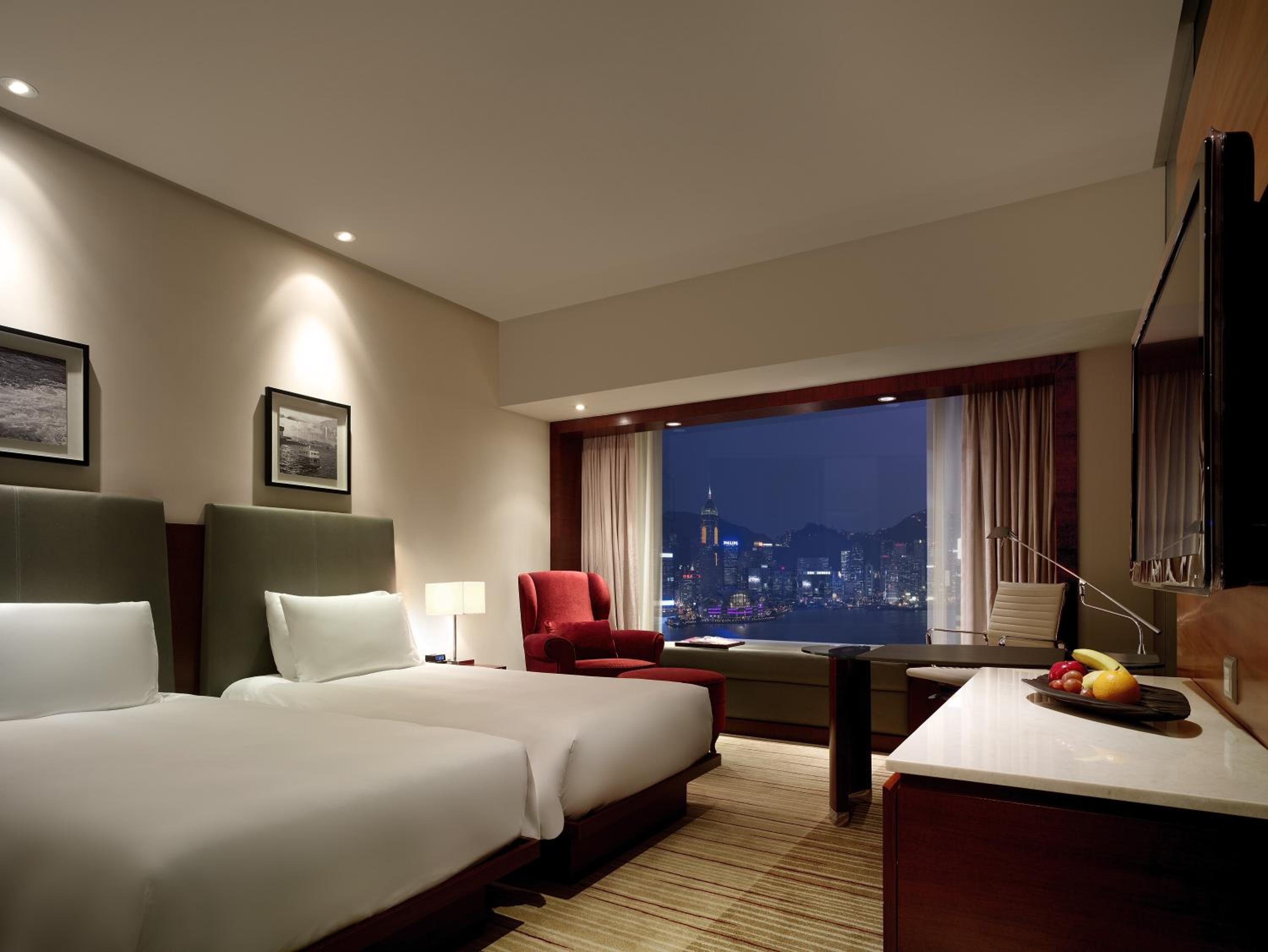 Staycation Offer - Free Upgrade to Harbor View Room, Dining Credit & Extra Benefits photo 2